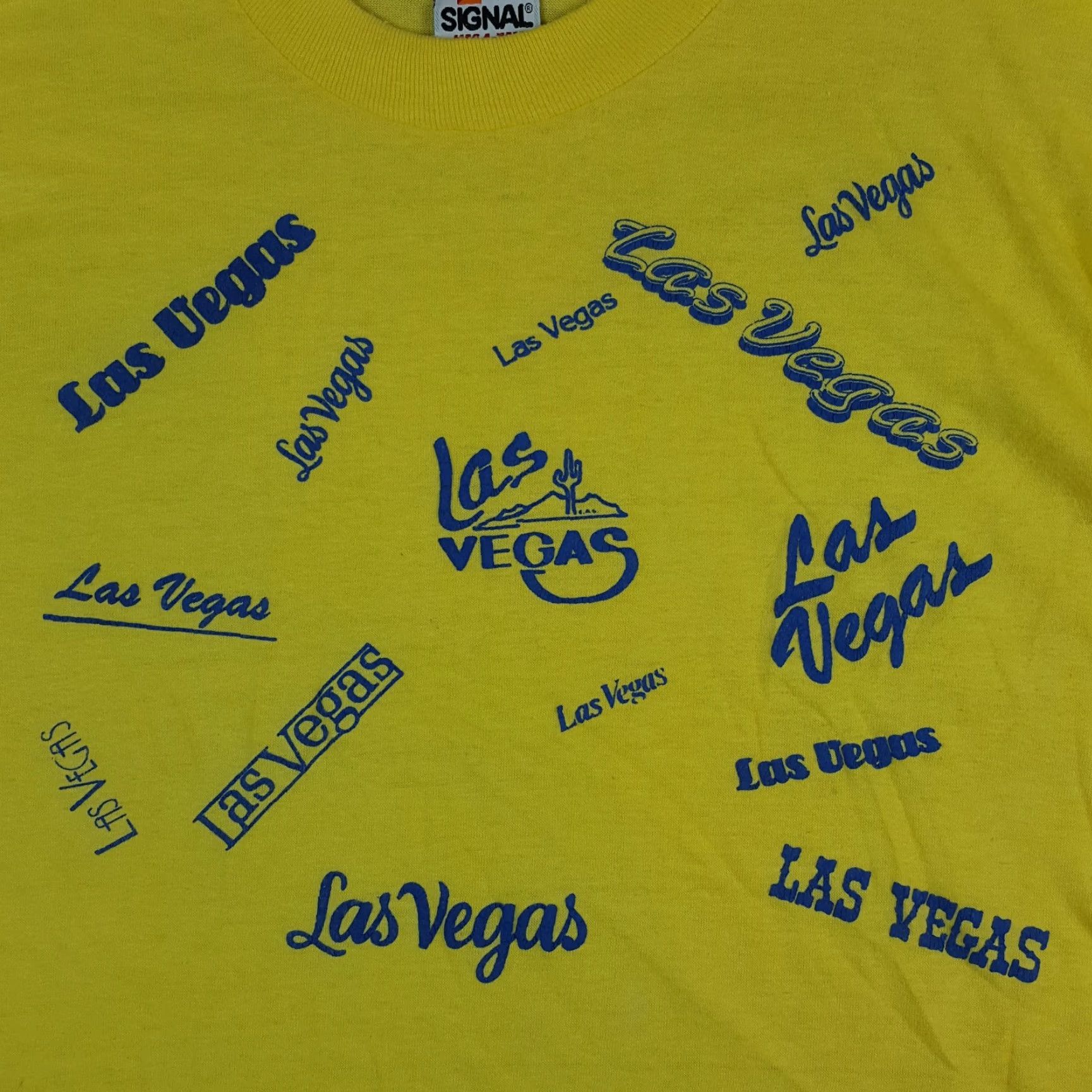 Vintage VINTAGE Signal Las Vegas Gambling Casino Lucky Tee Mens Size L Yellow T-Shirt 90s Poker Slots Retro 90s Vintage Card Game USA Made Size US L / EU 52-54 / 3 - 3 Thumbnail