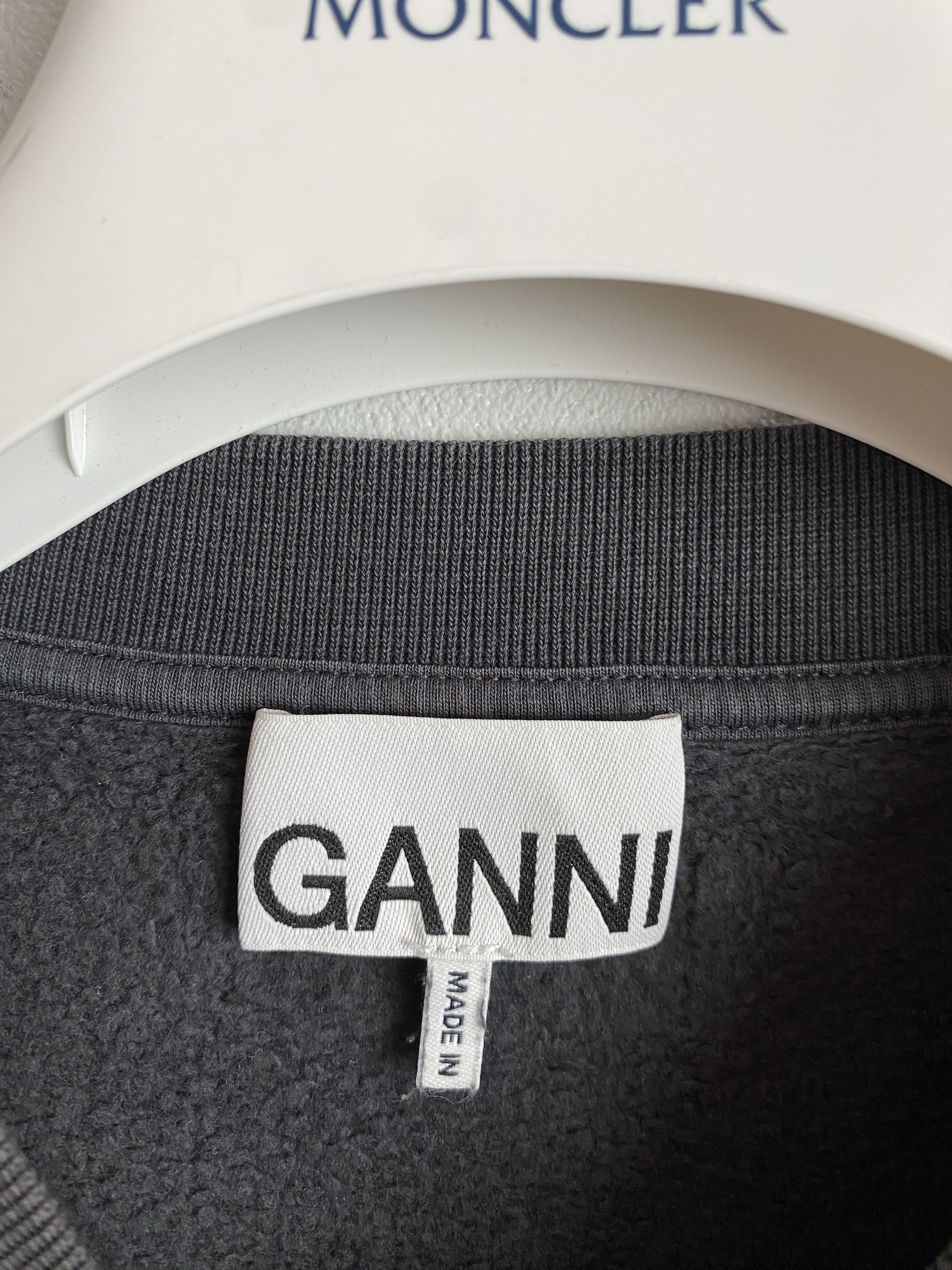Ganni Ganni small back logo sweatshirt crewneck Size M / US 6-8 / IT 42-44 - 5 Thumbnail