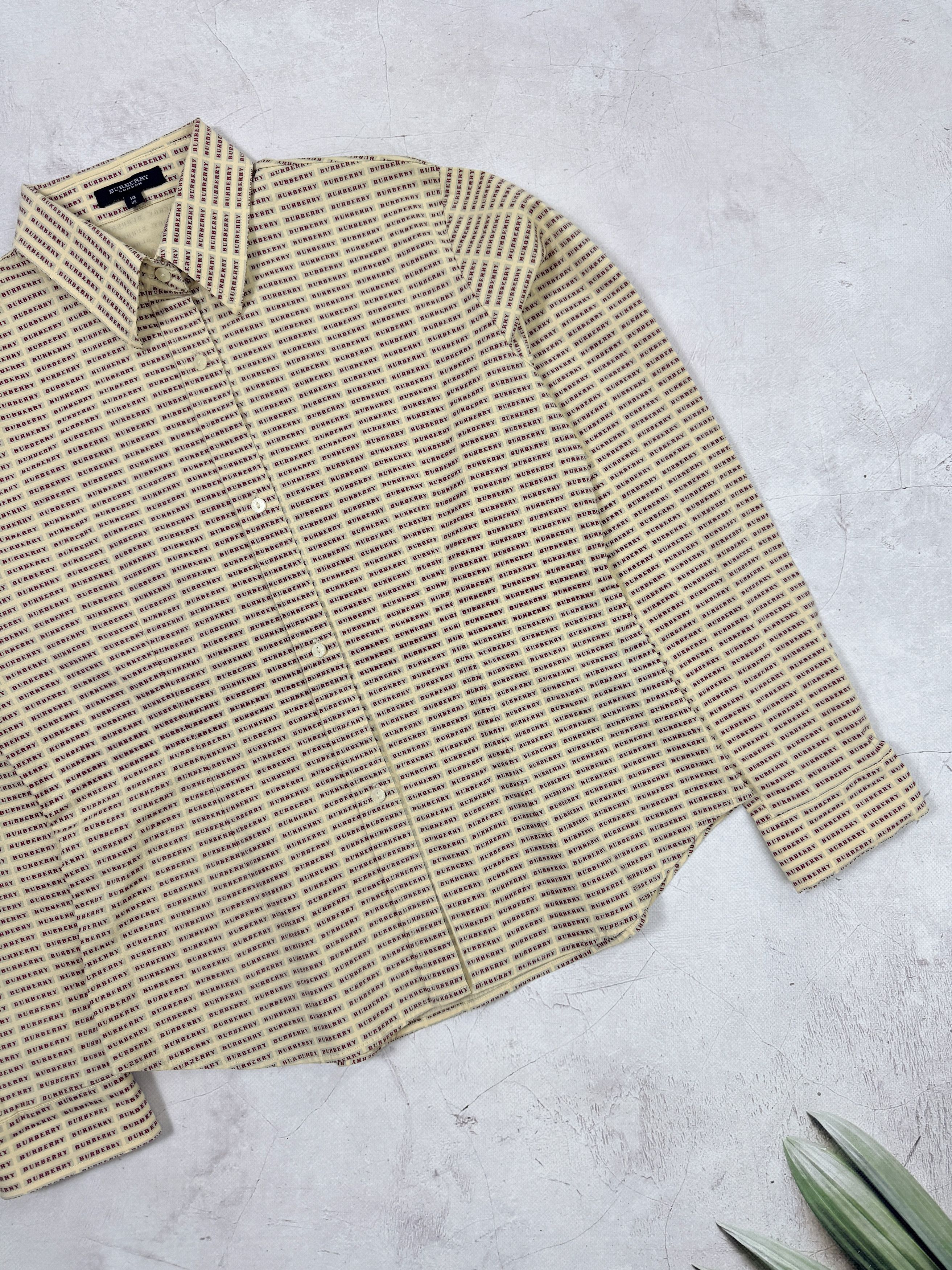 Burberry Vintage Burberry London Shirt Blouse Monogram Logo Women Size L / US 10 / IT 46 - 8 Thumbnail