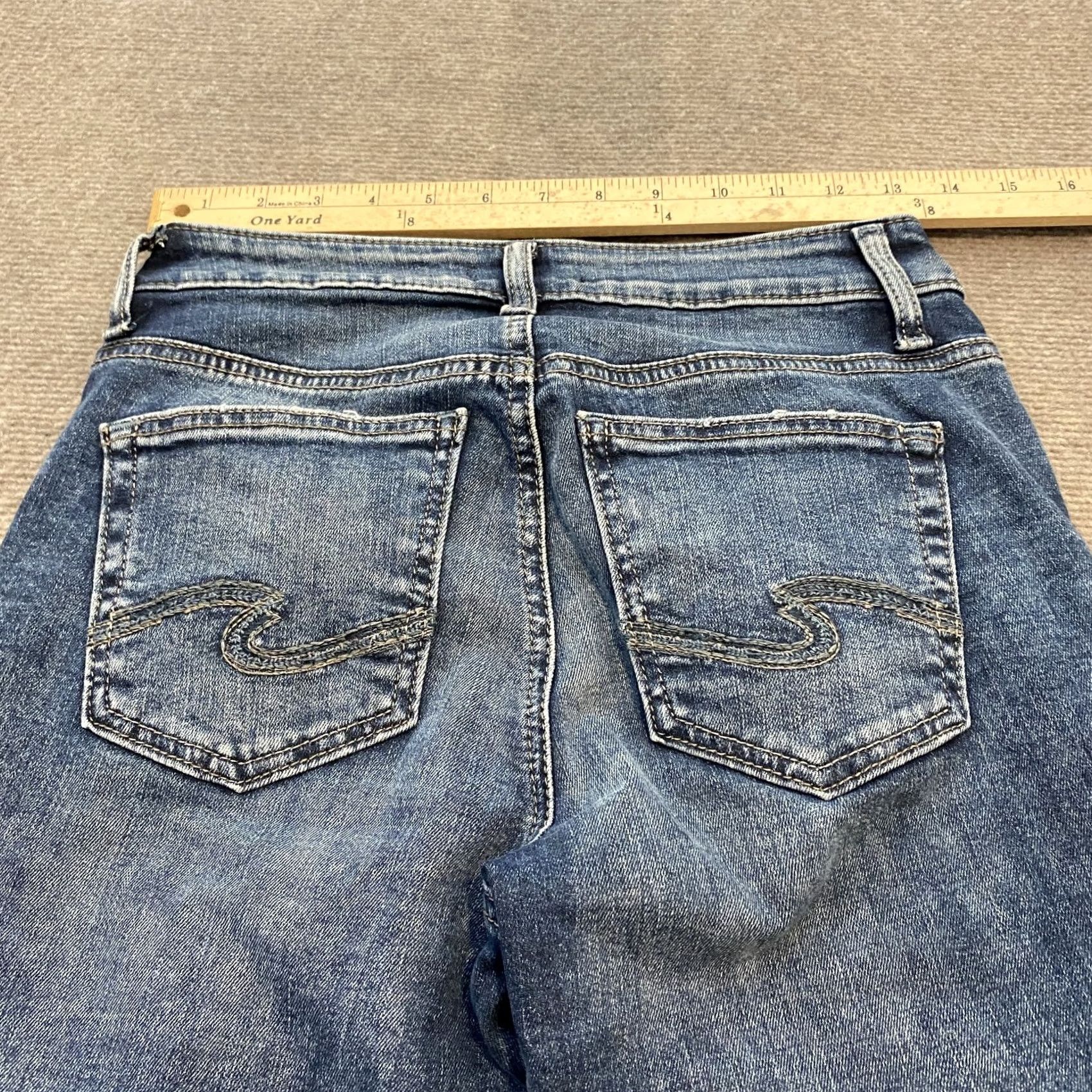 Silver Jeans Co. Silver Jeans Co Jeans Womens 27 Blue Denim Straight Leg Distressed Classic Fit Jeans Womens 27 Blue Denim Distressed Stretch Pockets Zip Fly Size 27" / US 4 / IT 40 - 6 Thumbnail
