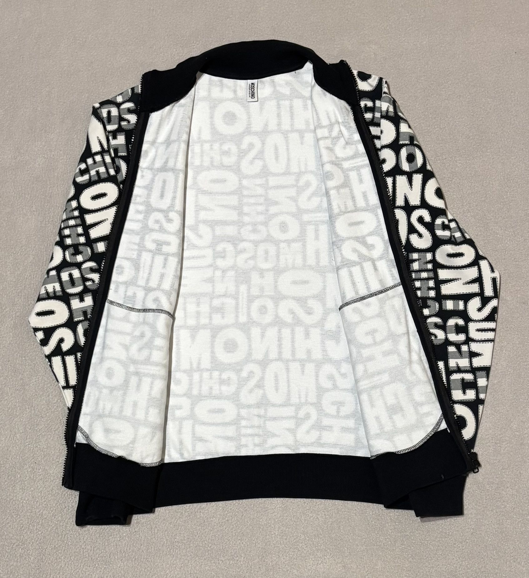 Moschino Moschino Underwear zip sweatshirt size. S Size US S / EU 44-46 / 1 - 14 Thumbnail