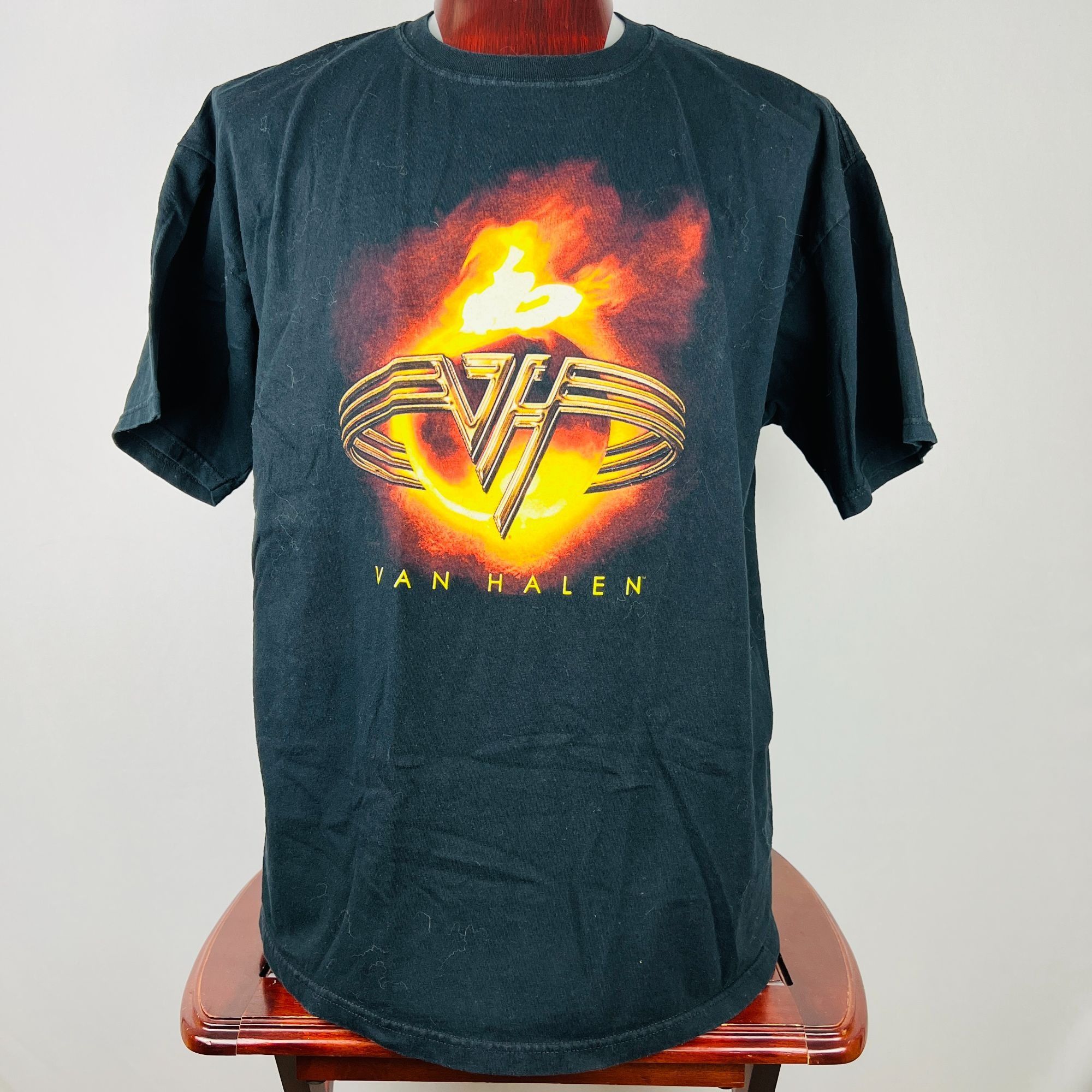 Anvil Van Halen Logo 2XL T-Shirt Shirt Size US XXL / EU 58 / 5 - 1 Thumbnail