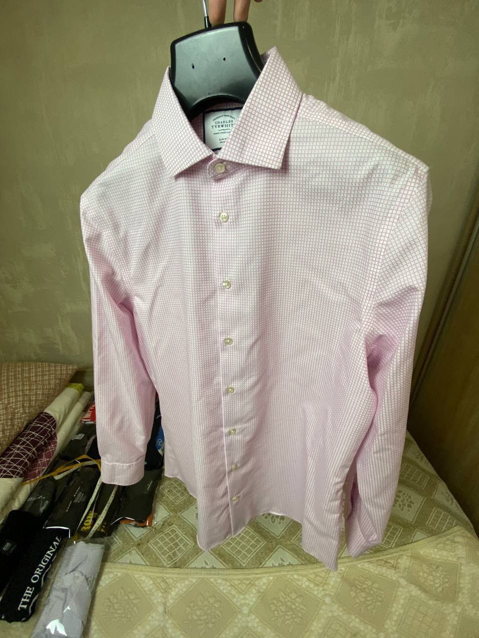 Charles Tyrwhitt 🔥 Charles Tyrwhitt Check Pink Button Up Long Sleeve Shirt Size US XL / EU 56 / 4 - 5 Thumbnail