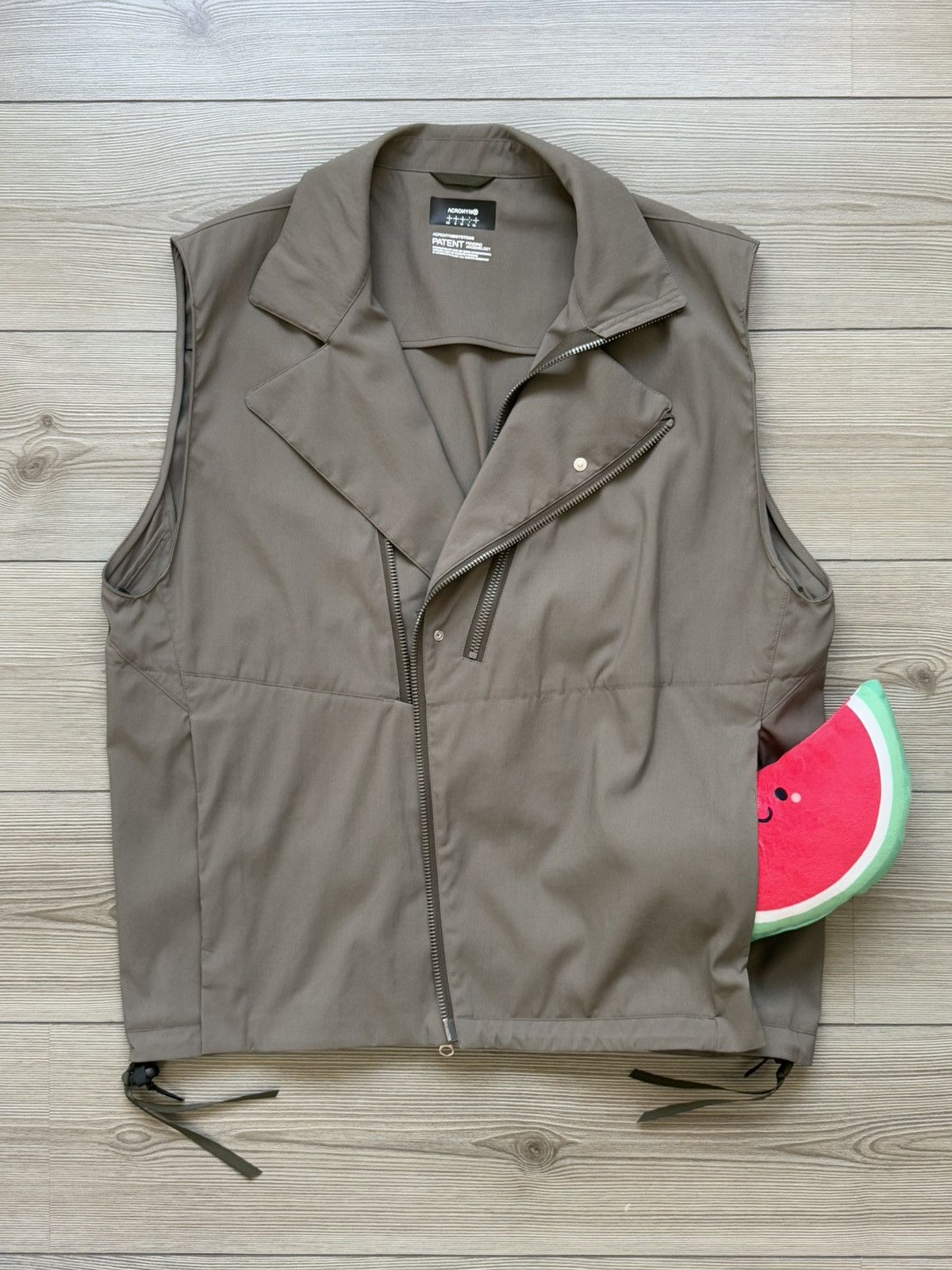 Acronym V68-M (L, Gray, 9.5/10) Size US L / EU 52-54 / 3 - 1 Thumbnail
