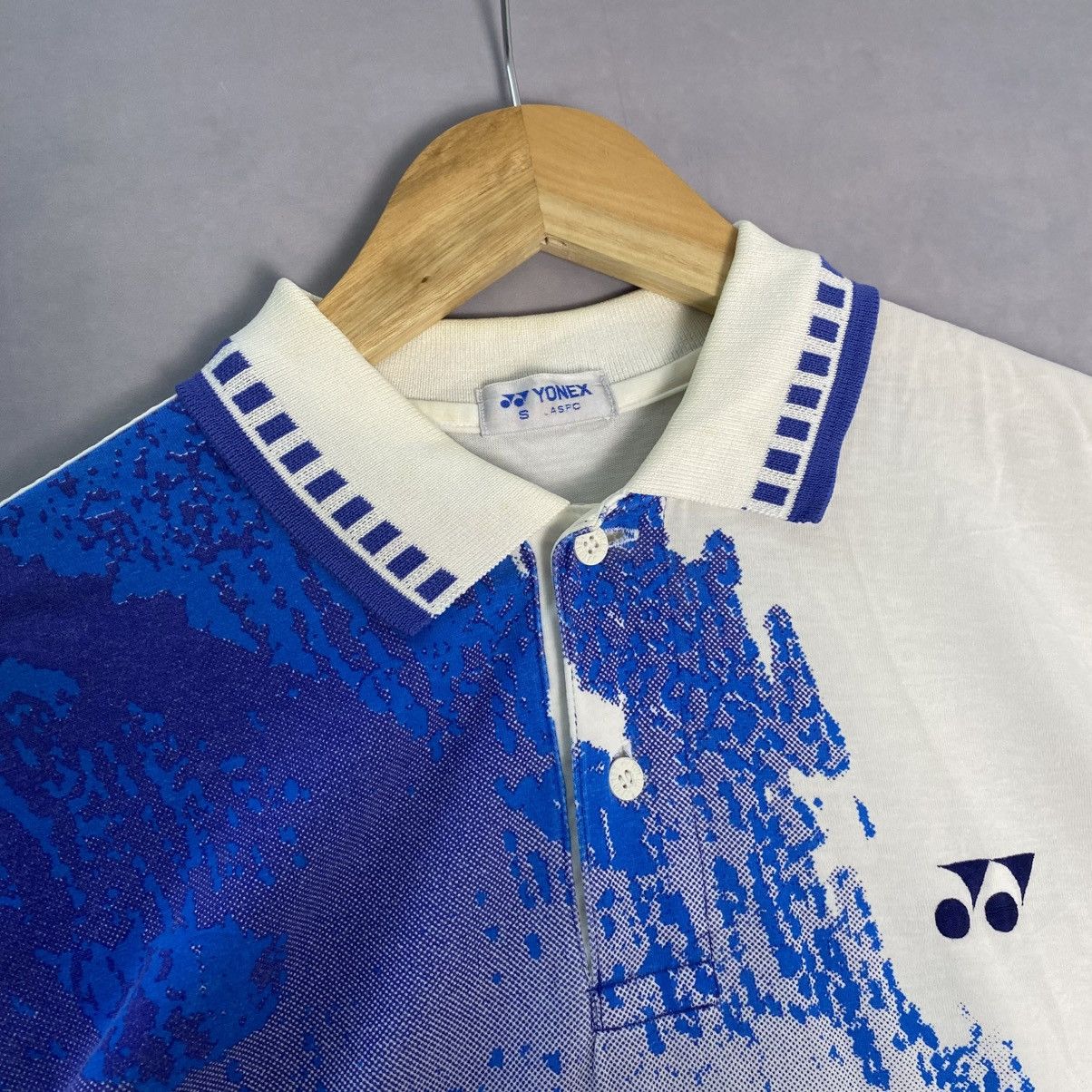 Japanese Brand Beautiful Vintage 90s Yonex shirt Size US M / EU 48-50 / 2 - 9 Thumbnail