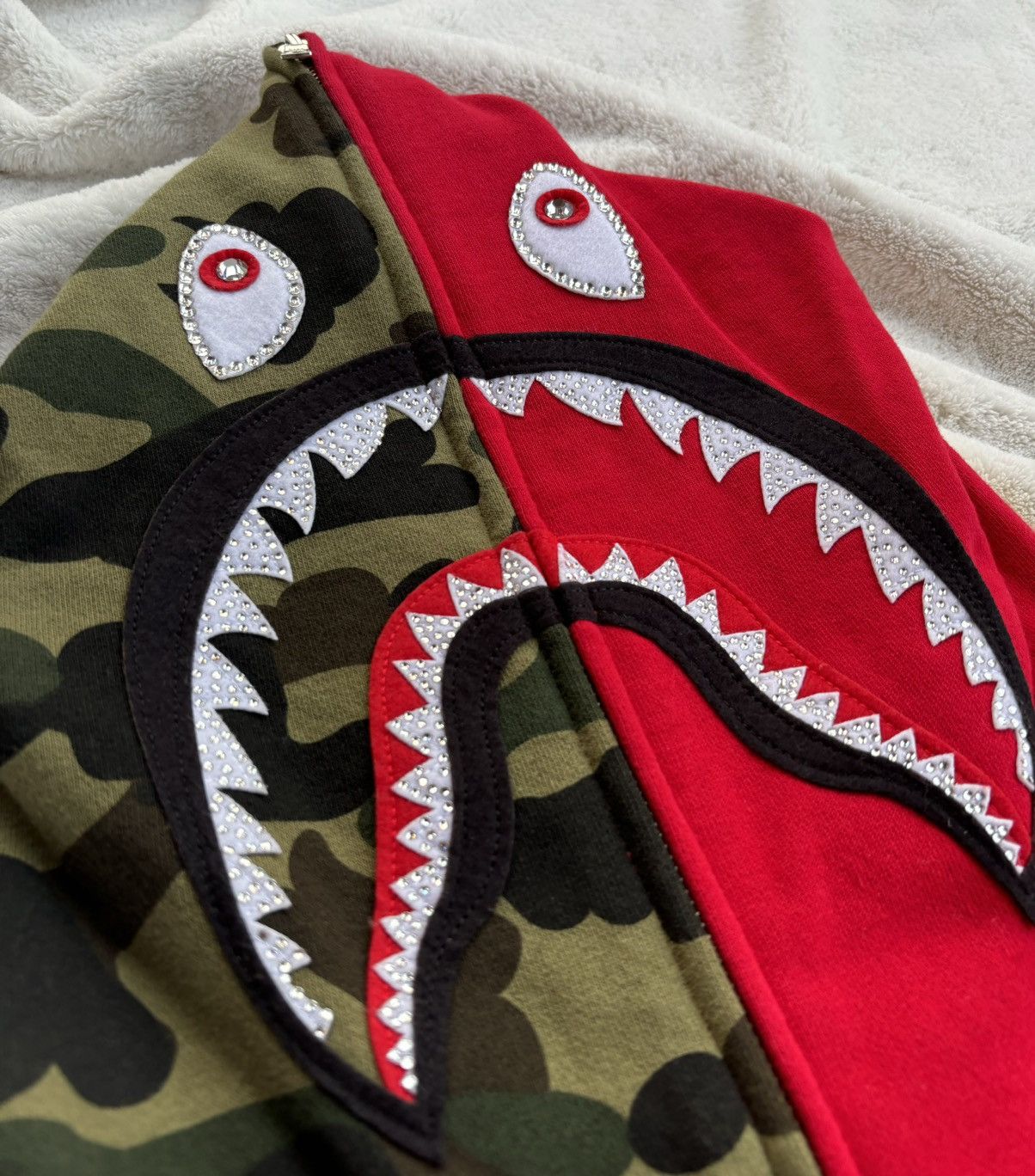 Bape Bape x Swarovski Red/Camo Shark Zip Hoodie Size US XL / EU 56 / 4 - 4 Thumbnail