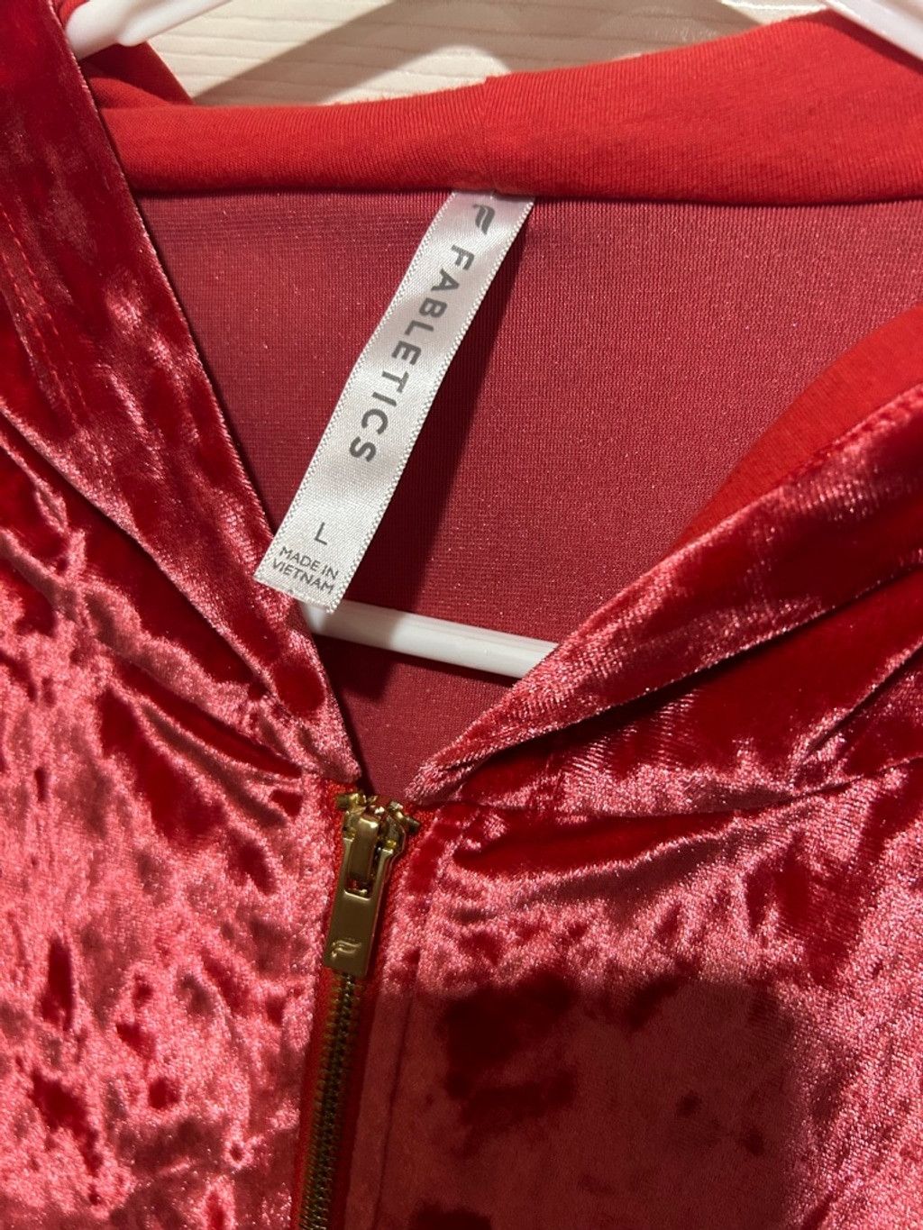 Fabletics Women's Fabletics Red Crushed Velvet Full-Zip Hoodie L Size L / US 10 / IT 46 - 3 Thumbnail