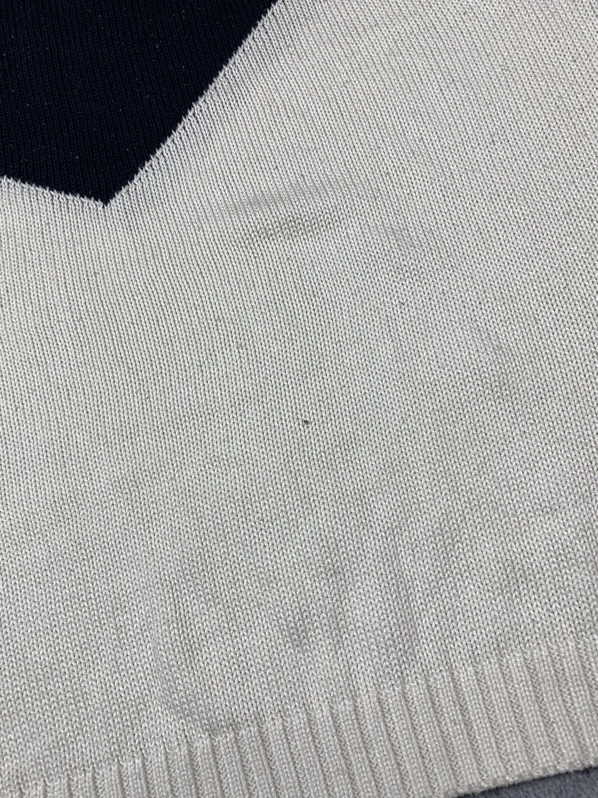 Japanese Brand × Vintage Vintage Y2K Japanese sweater streetwear style size M Size US M / EU 48-50 / 2 - 8 Thumbnail