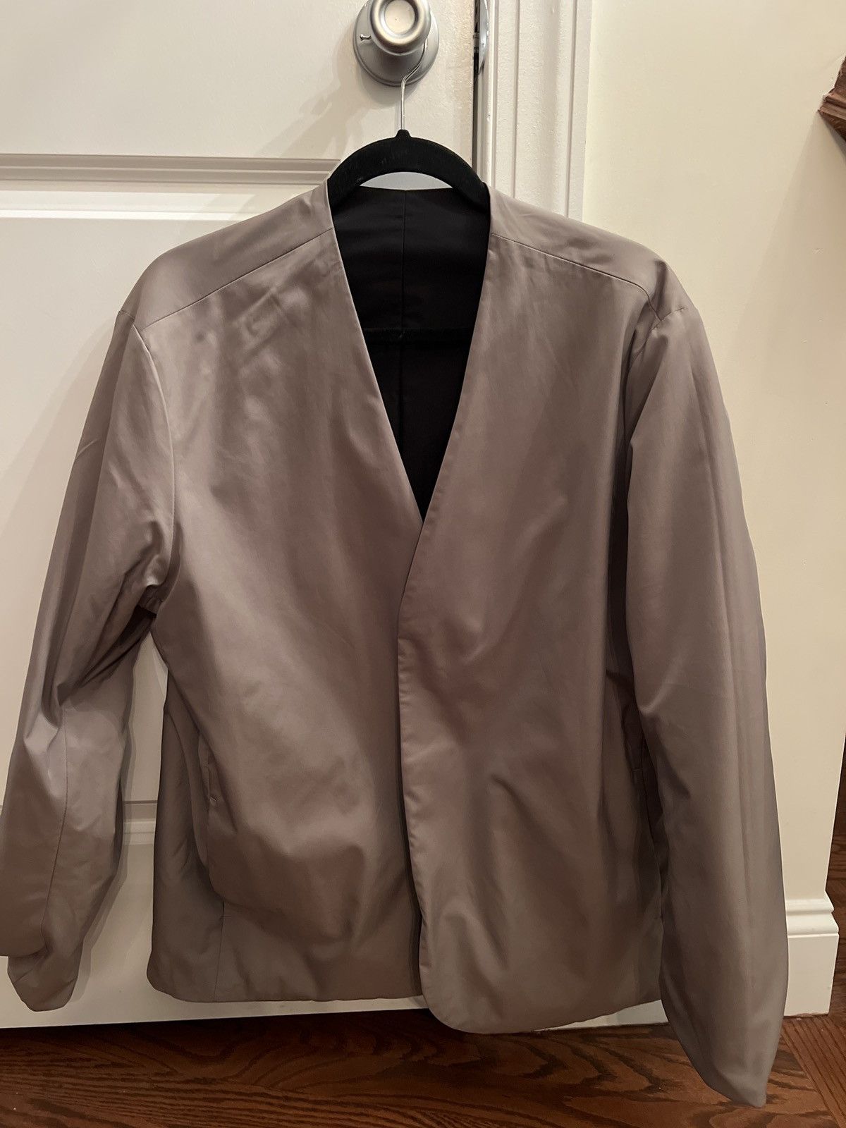 Kith × Ronnie Fieg Kith Montauge Reversible Jacket - Black/Tan Size US M / EU 48-50 / 2 - 4 Thumbnail