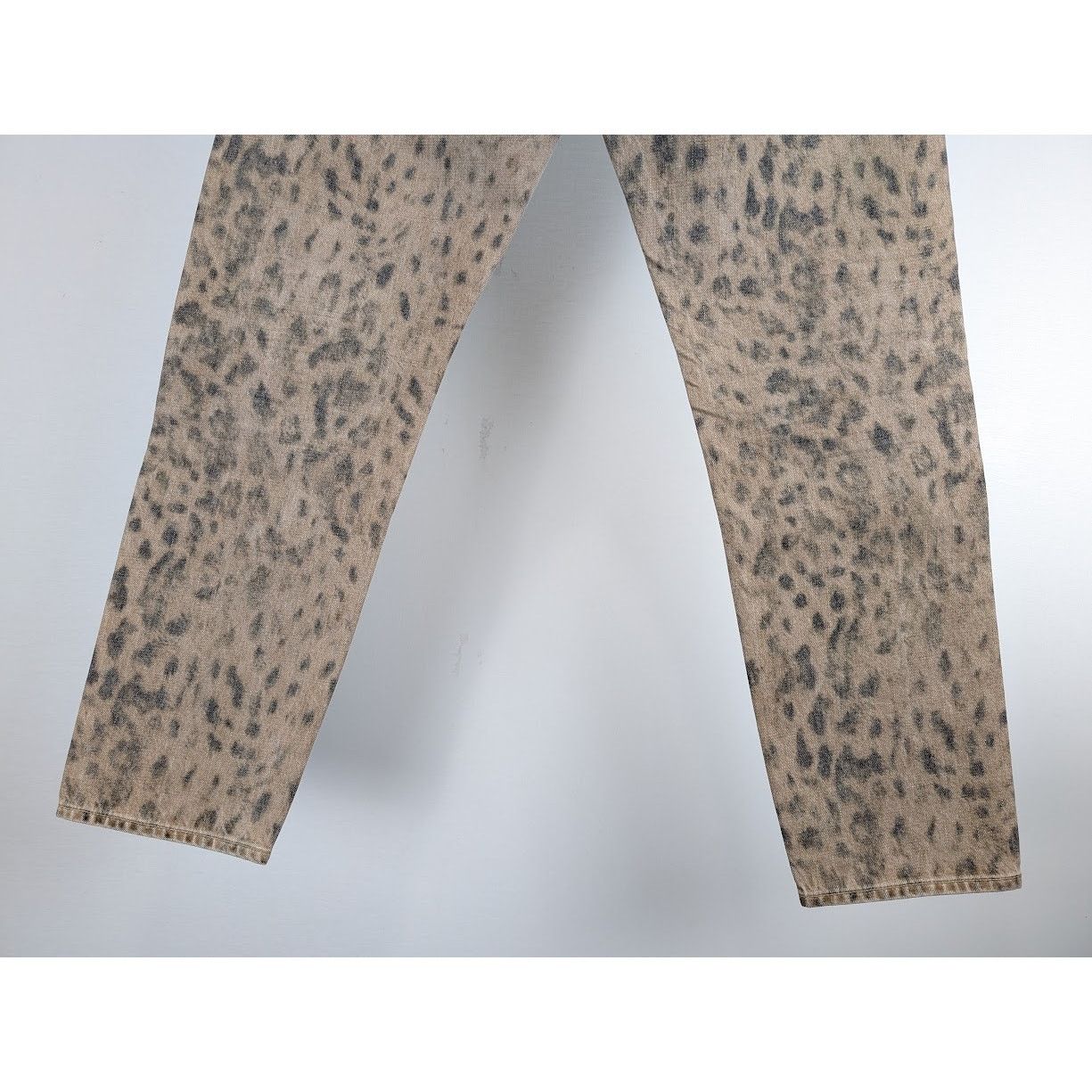 Tom Ford o1rshd1 Denim Pant in Aged Leopard Size US 33 - 12 Thumbnail