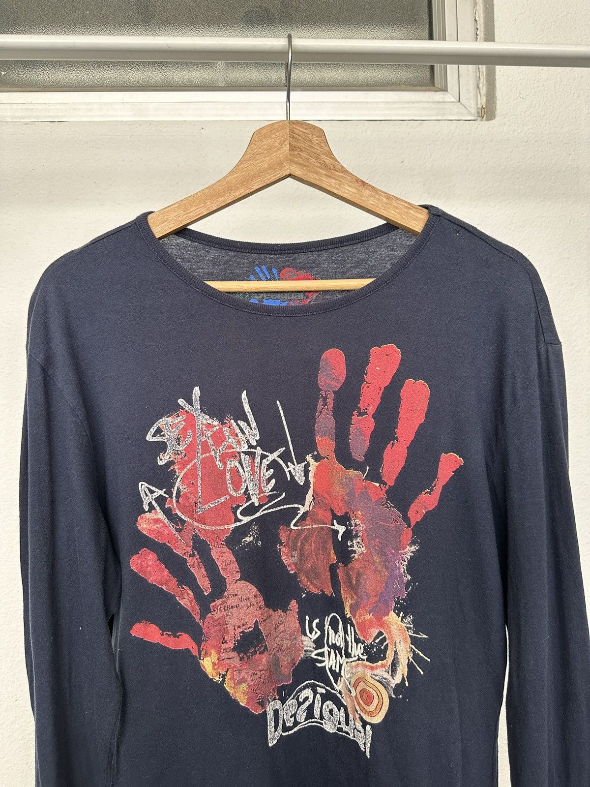 Desigual 00's Desigual '' Sex, Fun, Love'' avant-garde long sleeve Size US L / EU 52-54 / 3 - 6 Thumbnail
