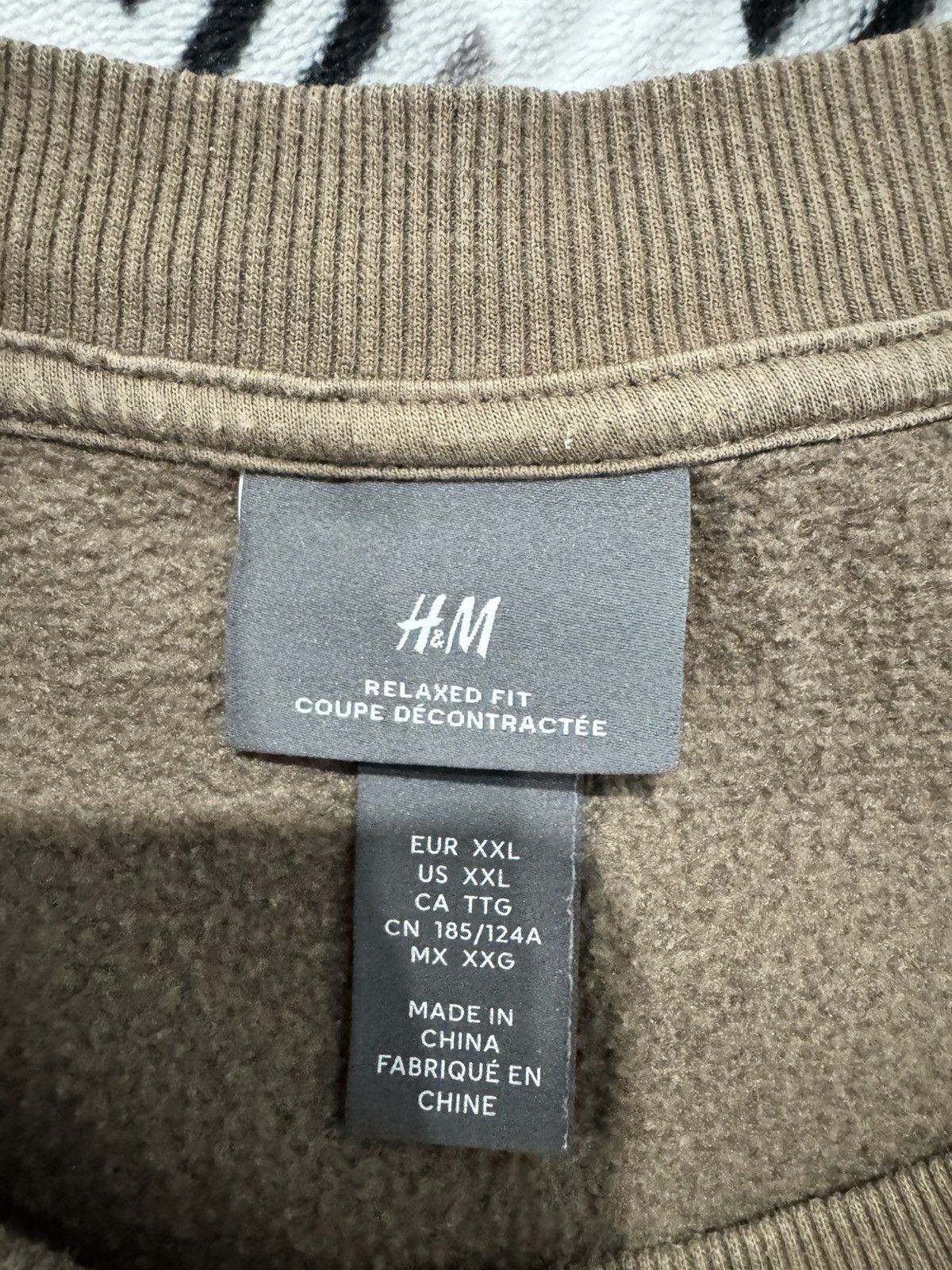 H&M H&M Mens Brown Long Sleeve Relaxed Fit Sweatshirt Size XXL Size US XXL / EU 58 / 5 - 4 Thumbnail