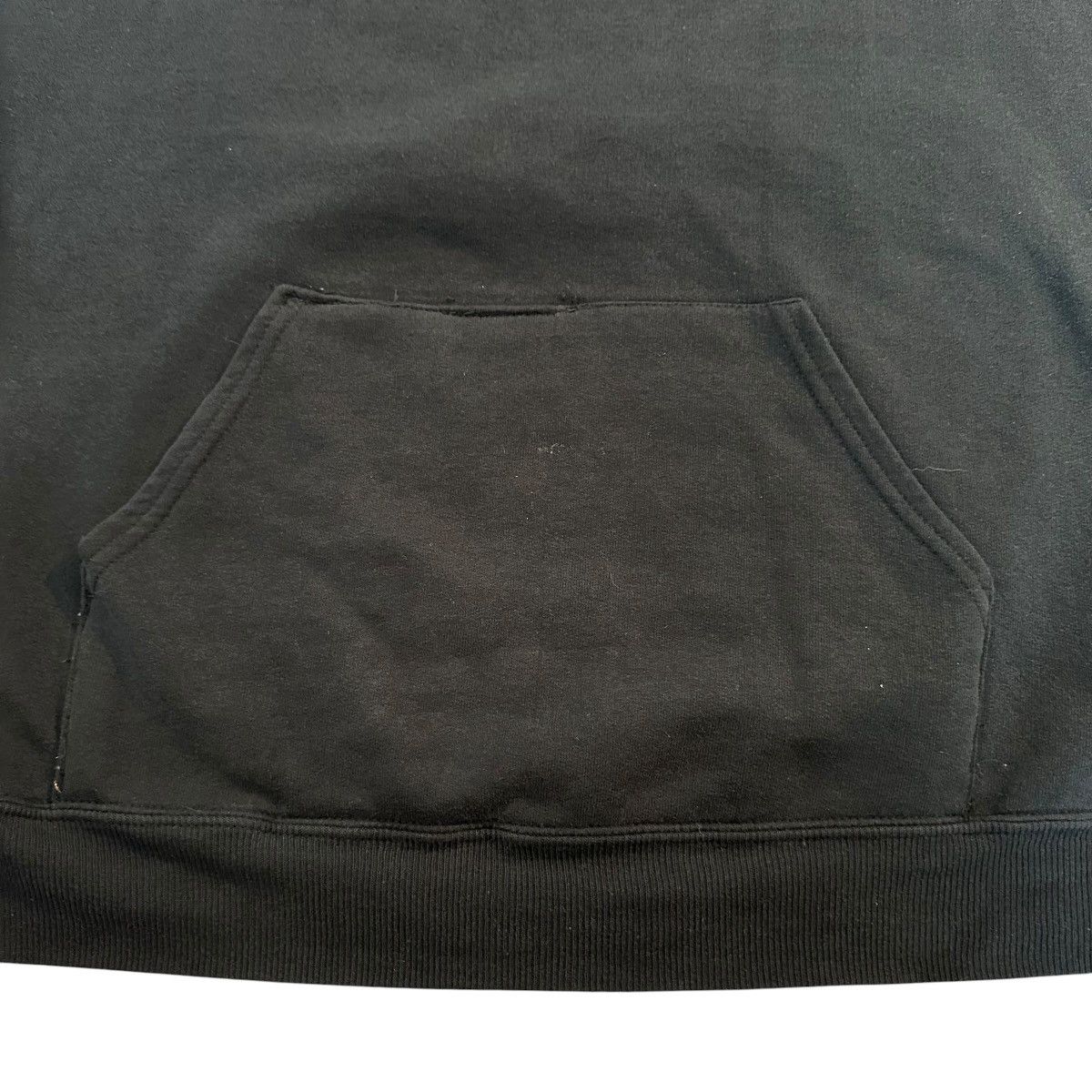 Band Tees Vintage 2005 Crowbar Sludge Metal hoodie size XL Size US XL / EU 56 / 4 - 7 Thumbnail