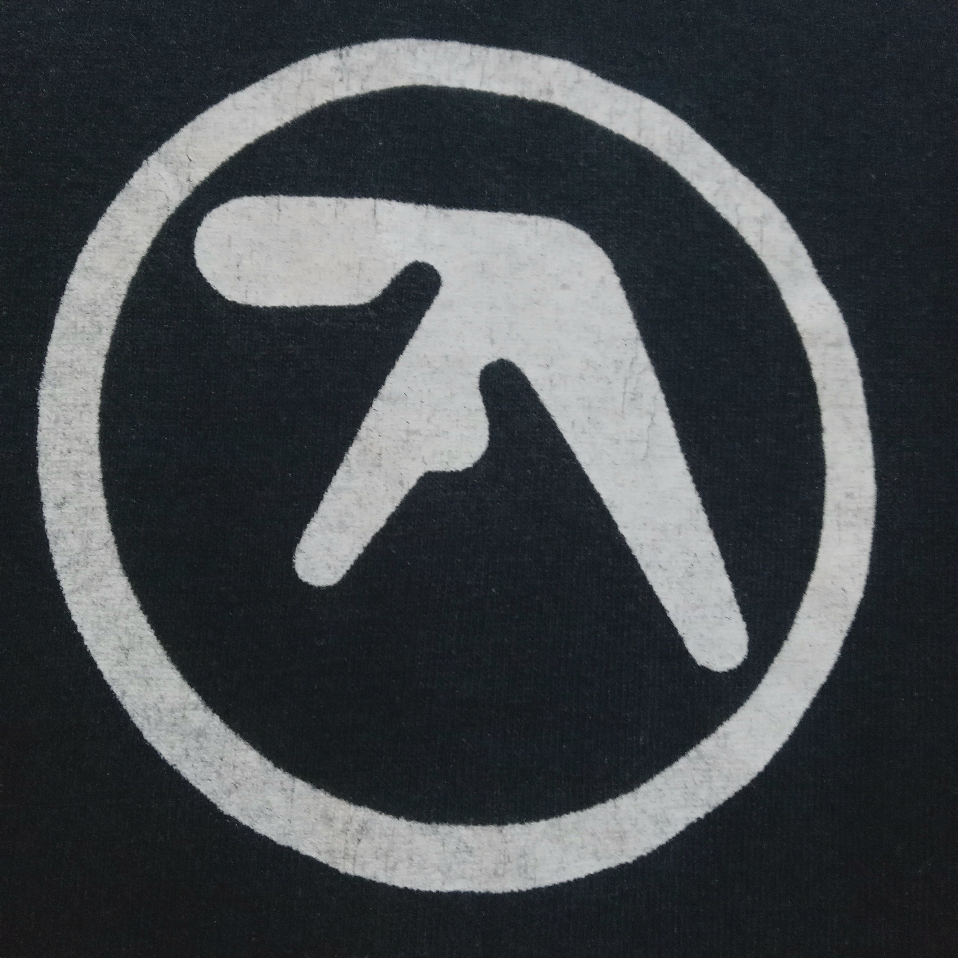Gildan APHEX TWIN logo T-shirt Size US XL / EU 56 / 4 - 5 Thumbnail