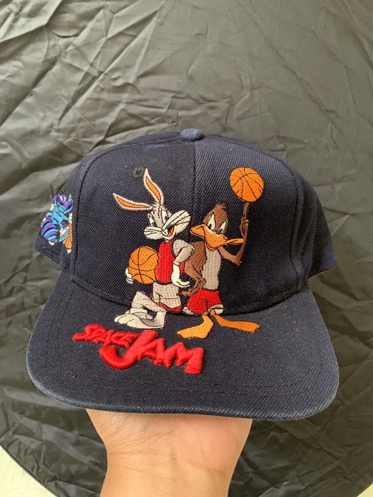 Cartoon Network × Nike × Vintage Vintage hat nike x space jam x hornets basketaball Size ONE SIZE - 1 Thumbnail