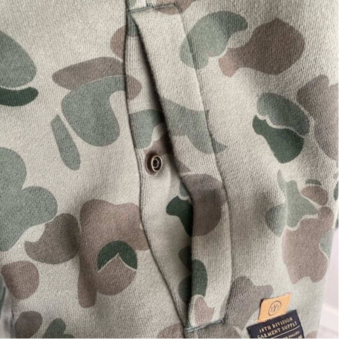 10 Deep 10.DEEP NEW YORK GREEN CAMO PULLOVER SIZE XL Size US XL / EU 56 / 4 - 4 Thumbnail