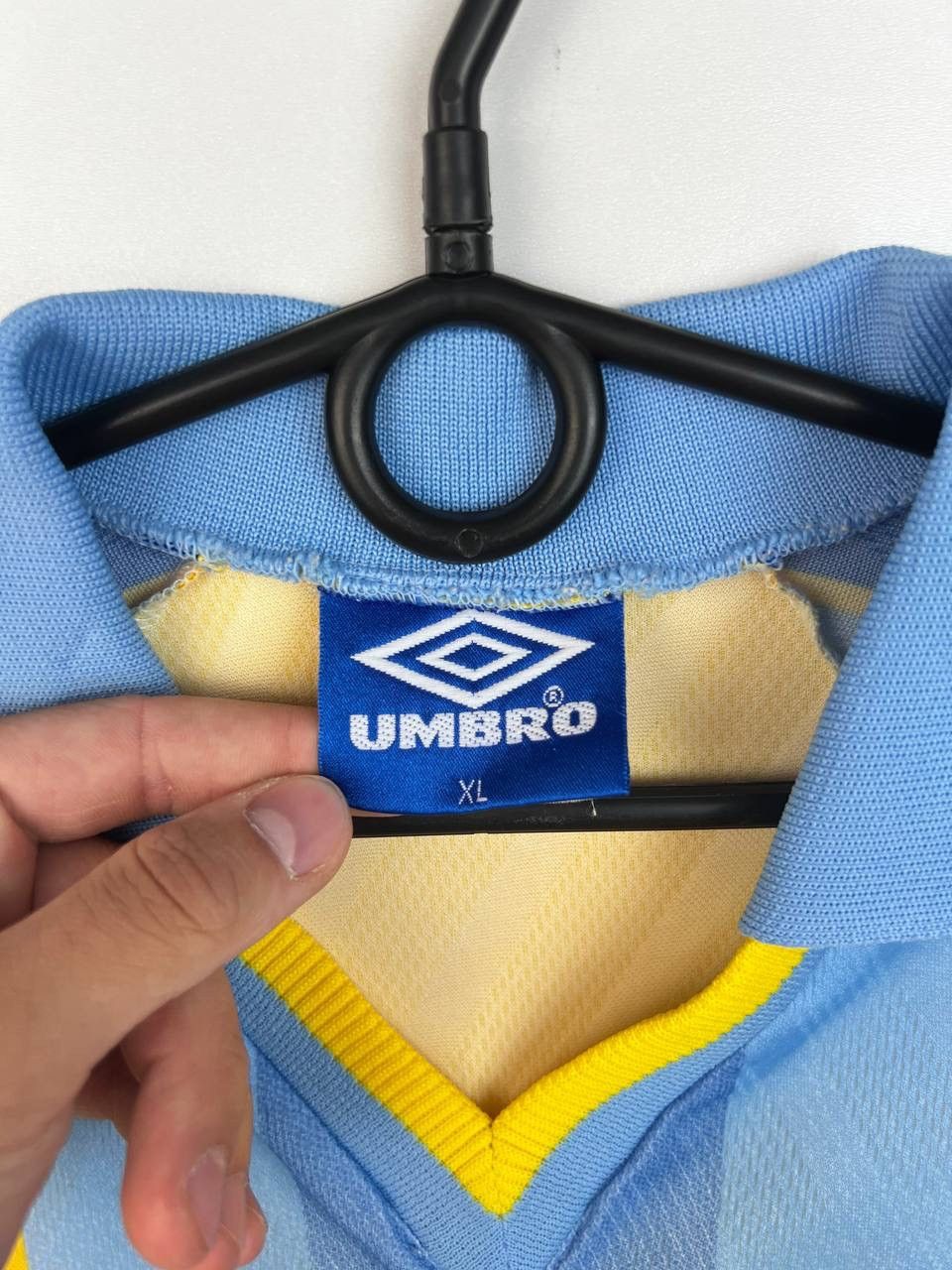Umbro Chelsea Umbro 90s jersey t-shirts size XL Size US XL / EU 56 / 4 - 4 Thumbnail