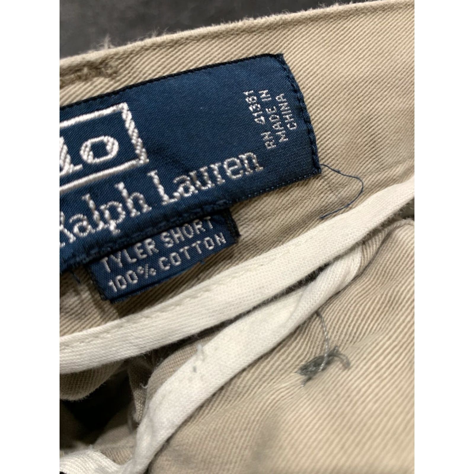 Polo Ralph Lauren VINTAGE Polo Ralph Lauren Tyler Chino Shorts Size 40 Pleated Khaki Tan Classic 90s Mens Size US L / EU 52-54 / 3 - 7 Thumbnail