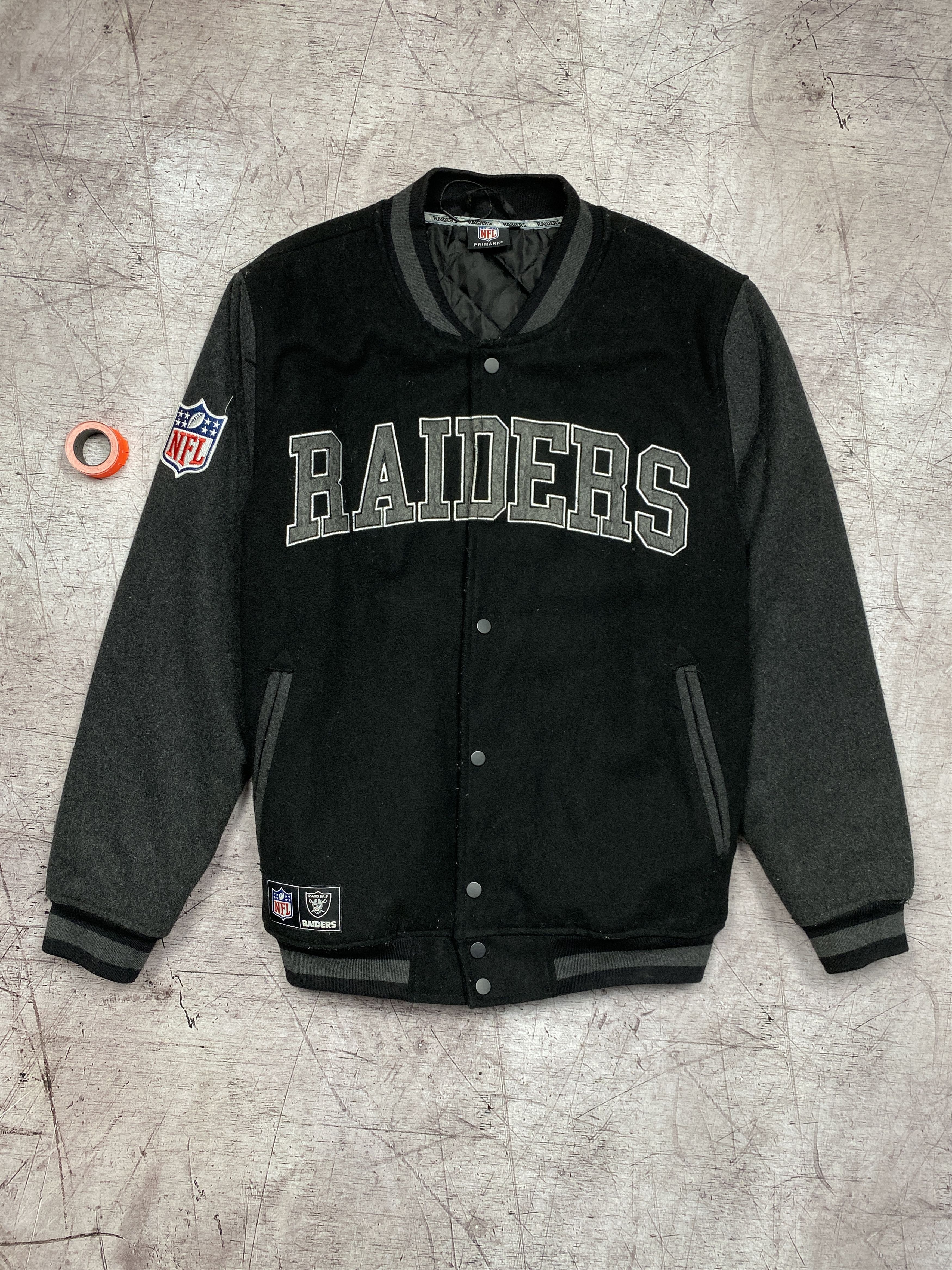 NFL NFL Oakland Raiders Mens Wool Bomber Varsity Jacket Size US XL / EU 56 / 4 - 4 Thumbnail