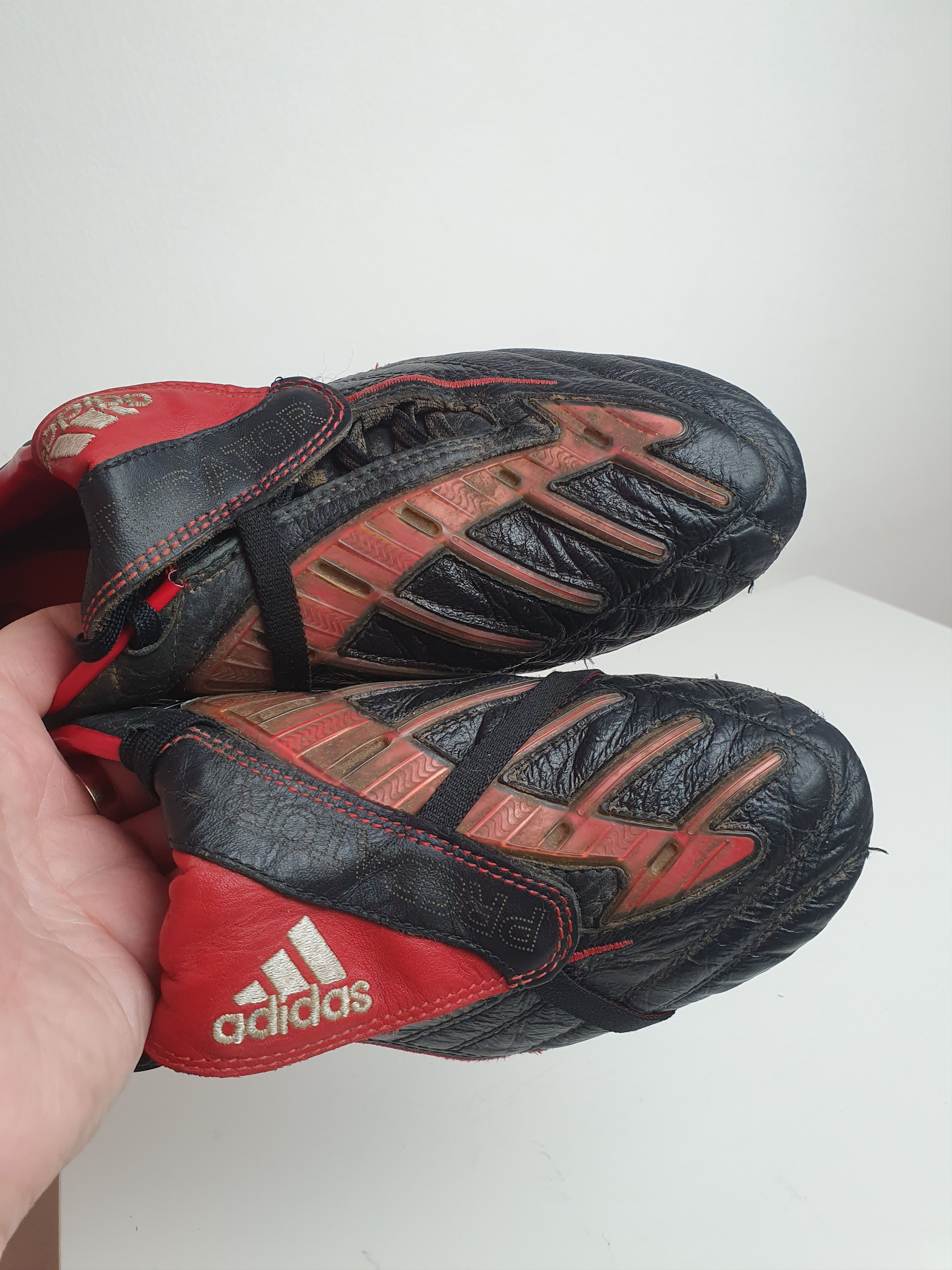 Adidas Vintage Soccer Football shoes Adidas Predator Powerswerve Size US 8 / EU 41 - 12 Thumbnail