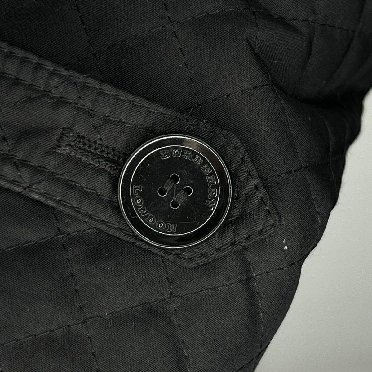 Burberry × Designer Burberry Classic Quilted Jacket Black Dark Nova Check Size S / US 4 / IT 40 - 7 Thumbnail