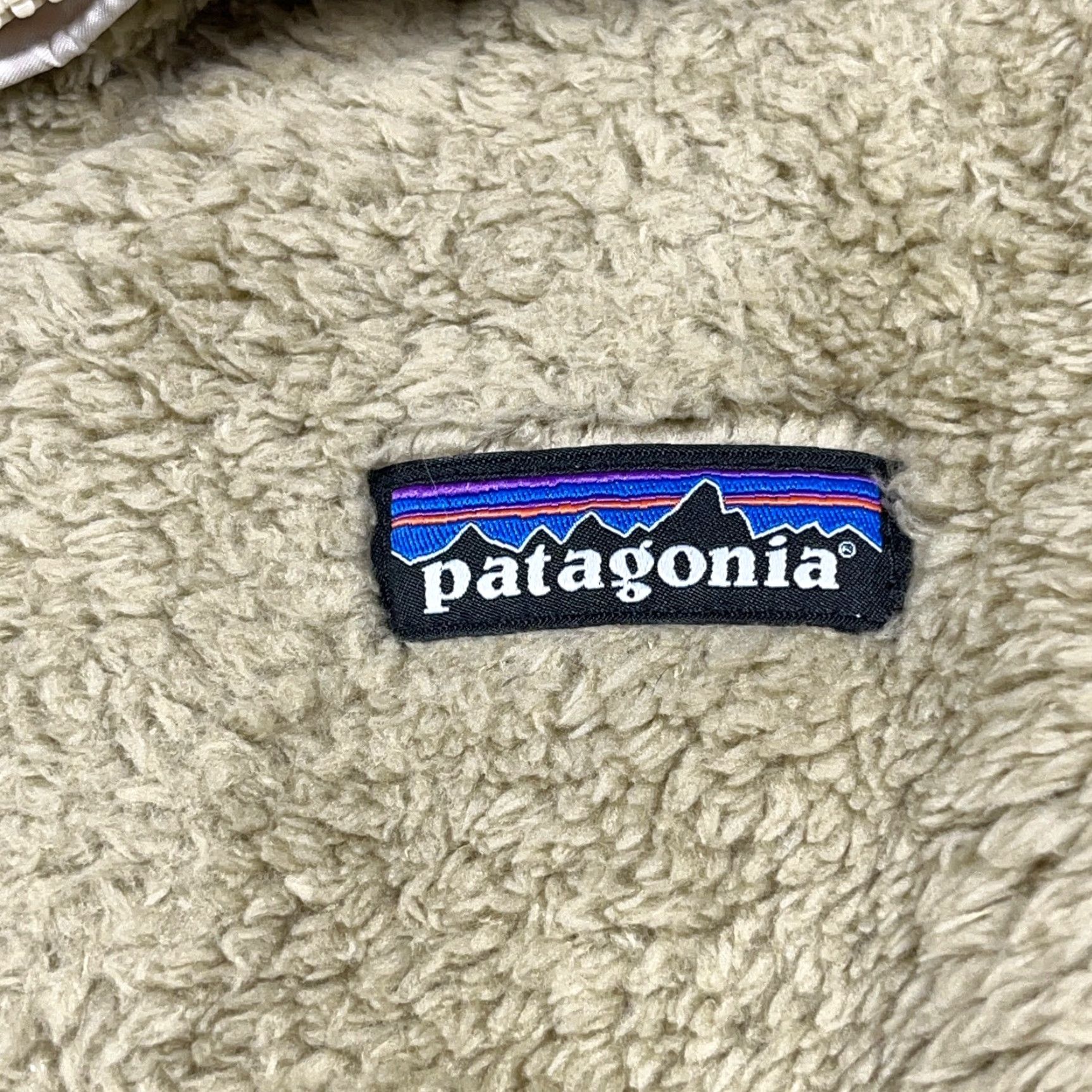 Patagonia Patagonia Vest Women Medium Tan Full Zip Fleece Pocketed No Pocket Los Gatos Outdoor Casual Travel Size M / US 6-8 / IT 42-44 - 3 Thumbnail