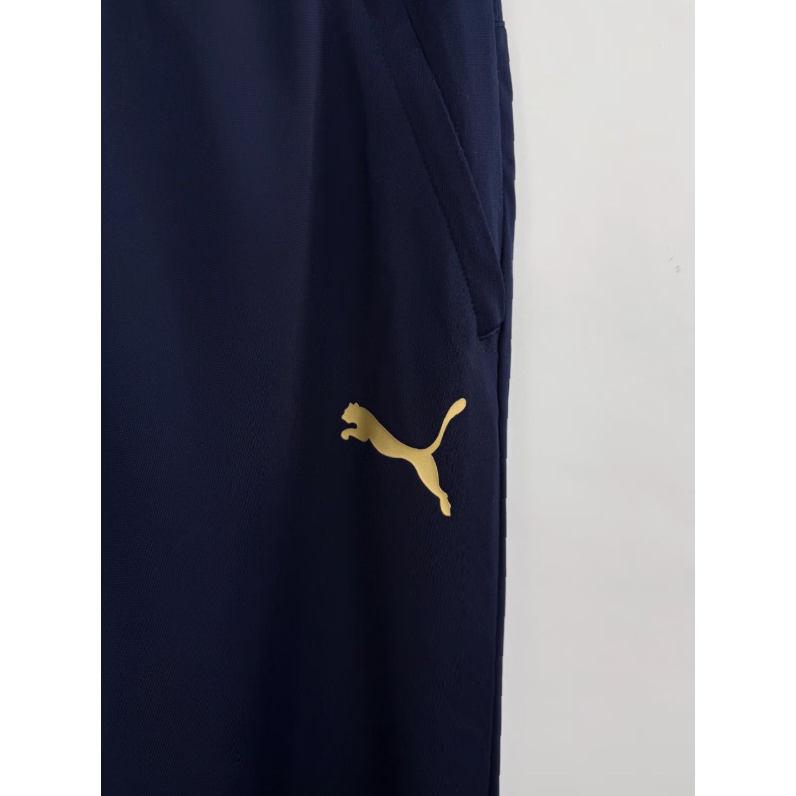 Vintage VINTAGE Puma Italy Soccer Jogger Pants Jersey Retro Rare Hype L Dark Blue Men Size US L / EU 52-54 / 3 - 6 Thumbnail