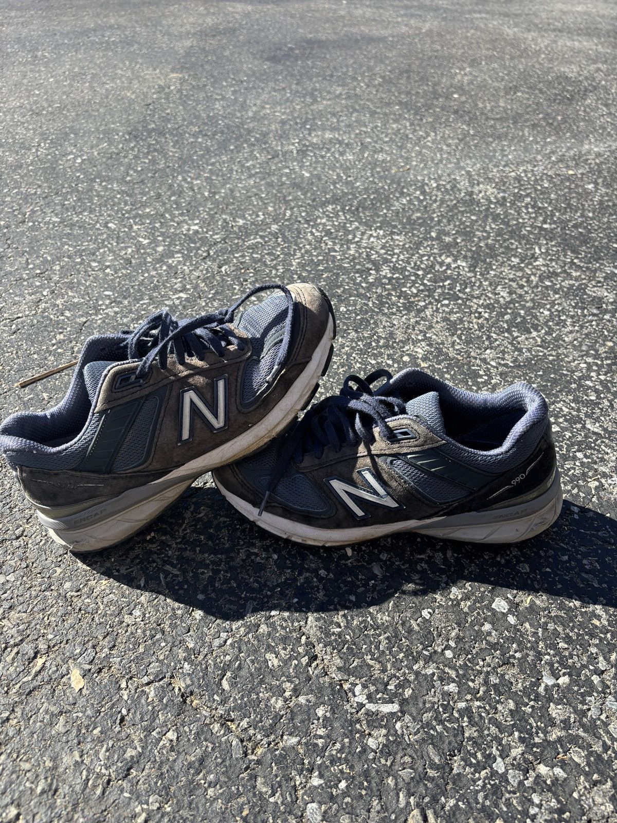 New Balance Blue New Balance 990v5 trainers Size US 7.5 / EU 40-41 - 1 Thumbnail