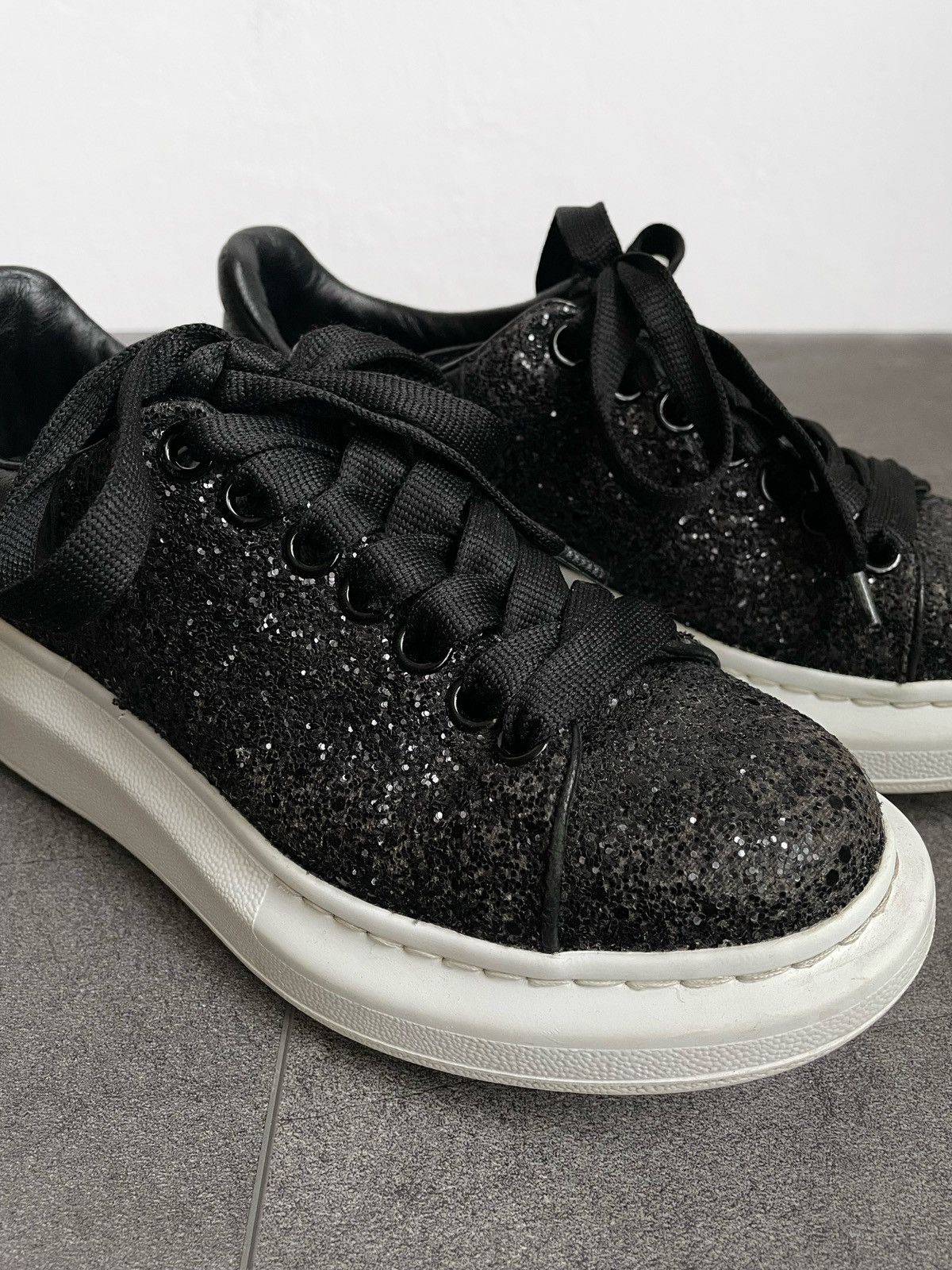 Alexander McQueen Alexander McQueen Black Oversized Glitter Women’s Sneakers Size US 6 / IT 36 - 9 Thumbnail