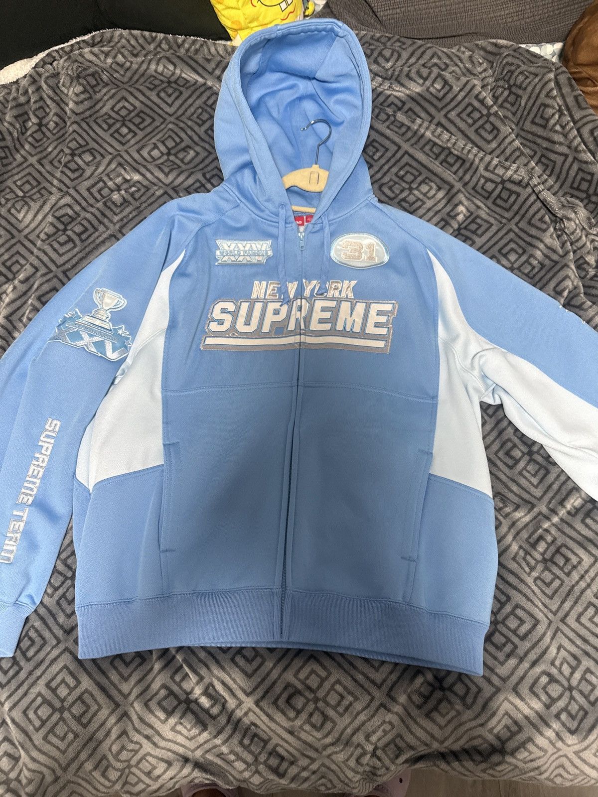 Supreme Supreme Football Zip Up Hooded Sweatshirt Size US L / EU 52-54 / 3 - 1 Thumbnail