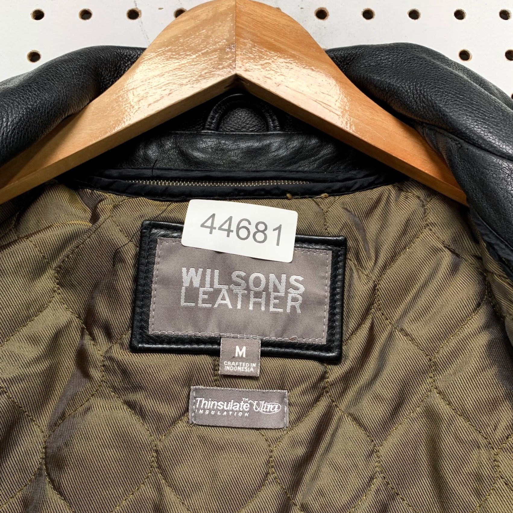 Vintage VINTAGE Wilsons Leather Bomber Jacket Mens M Black Insulated Removable Liner Y2K Size US M / EU 48-50 / 2 - 5 Thumbnail