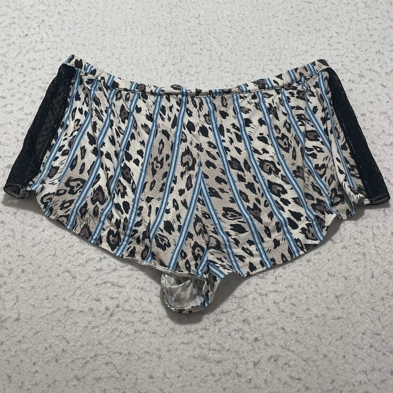 Victoria's Secret Victoria's Secret Sleepwear Medium Sleep Pajama Shorts Size 32" / US 10 / IT 46 - 9 Thumbnail