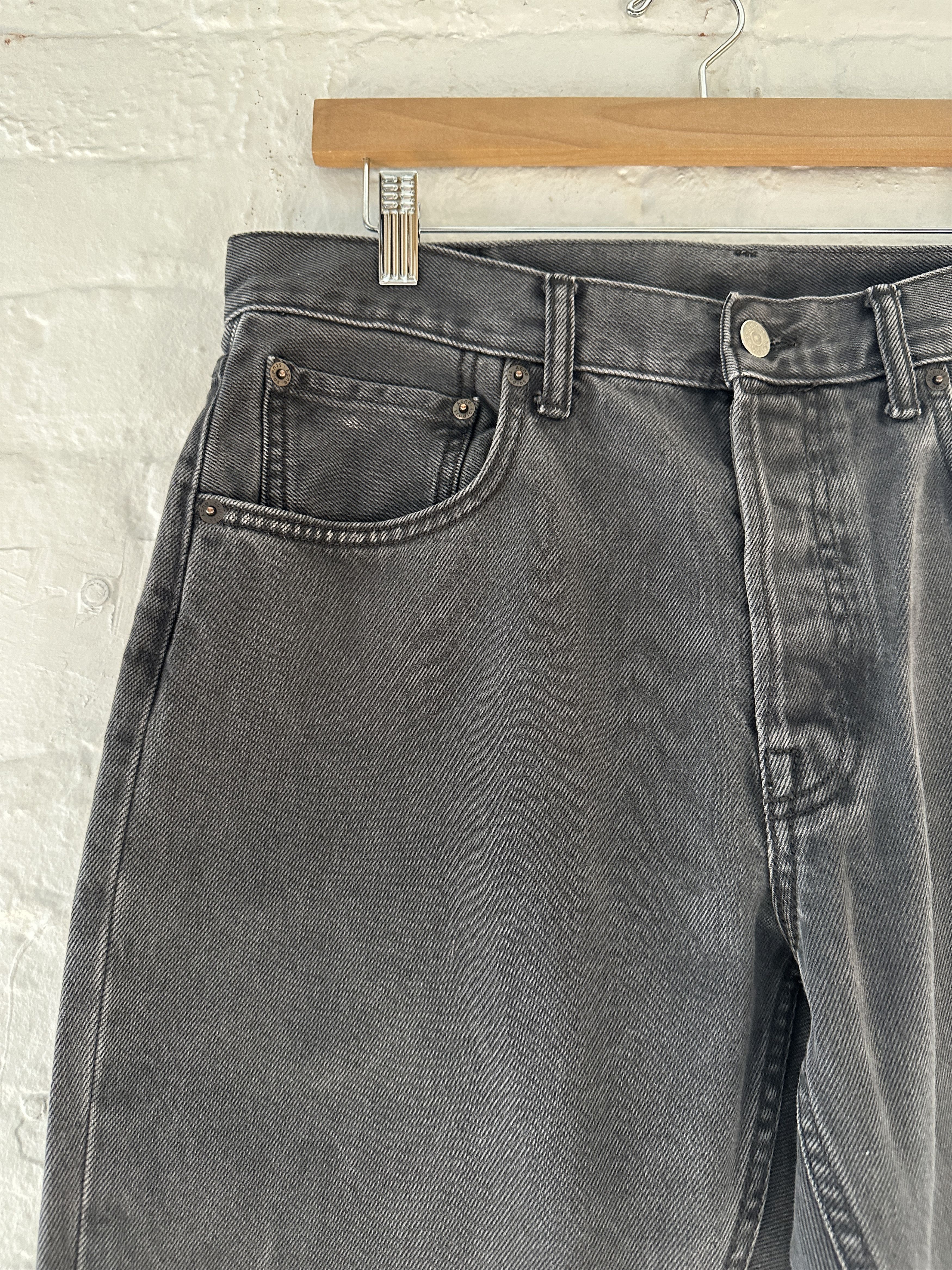 Acne Studios Acne Studios Wide Leg Jeans Size US 34 / EU 50 - 2 Thumbnail