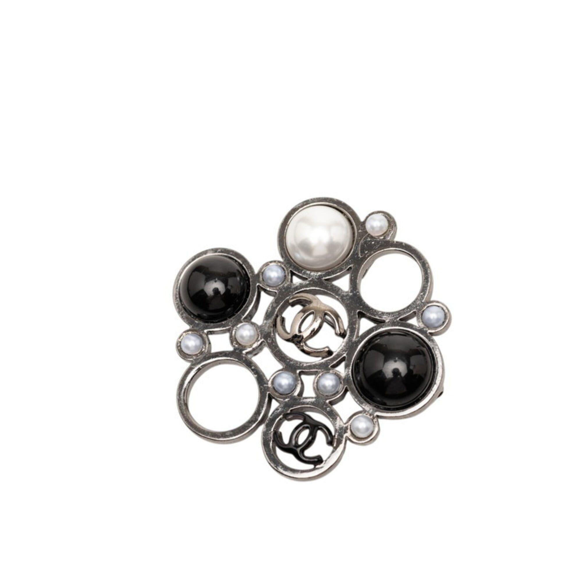 Chanel Chanel Coco Mark Brooch, Silver, Multicolor Metal, Faux Pearl, Women's. Size ONE SIZE - 1 Thumbnail