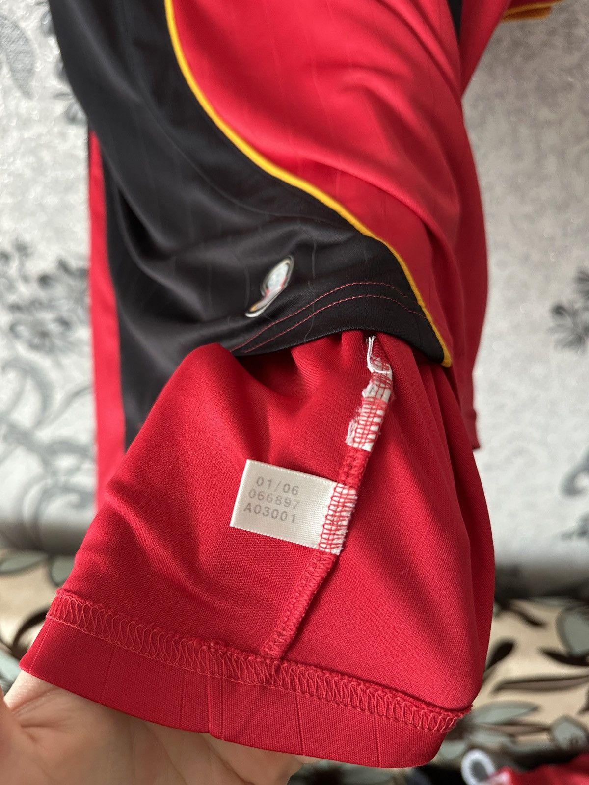 Adidas GERMANY 2006 2008 AWAY FOOTBALL SHIRT SOCCER JERSEY ADIDAS Size US XL / EU 56 / 4 - 3 Thumbnail