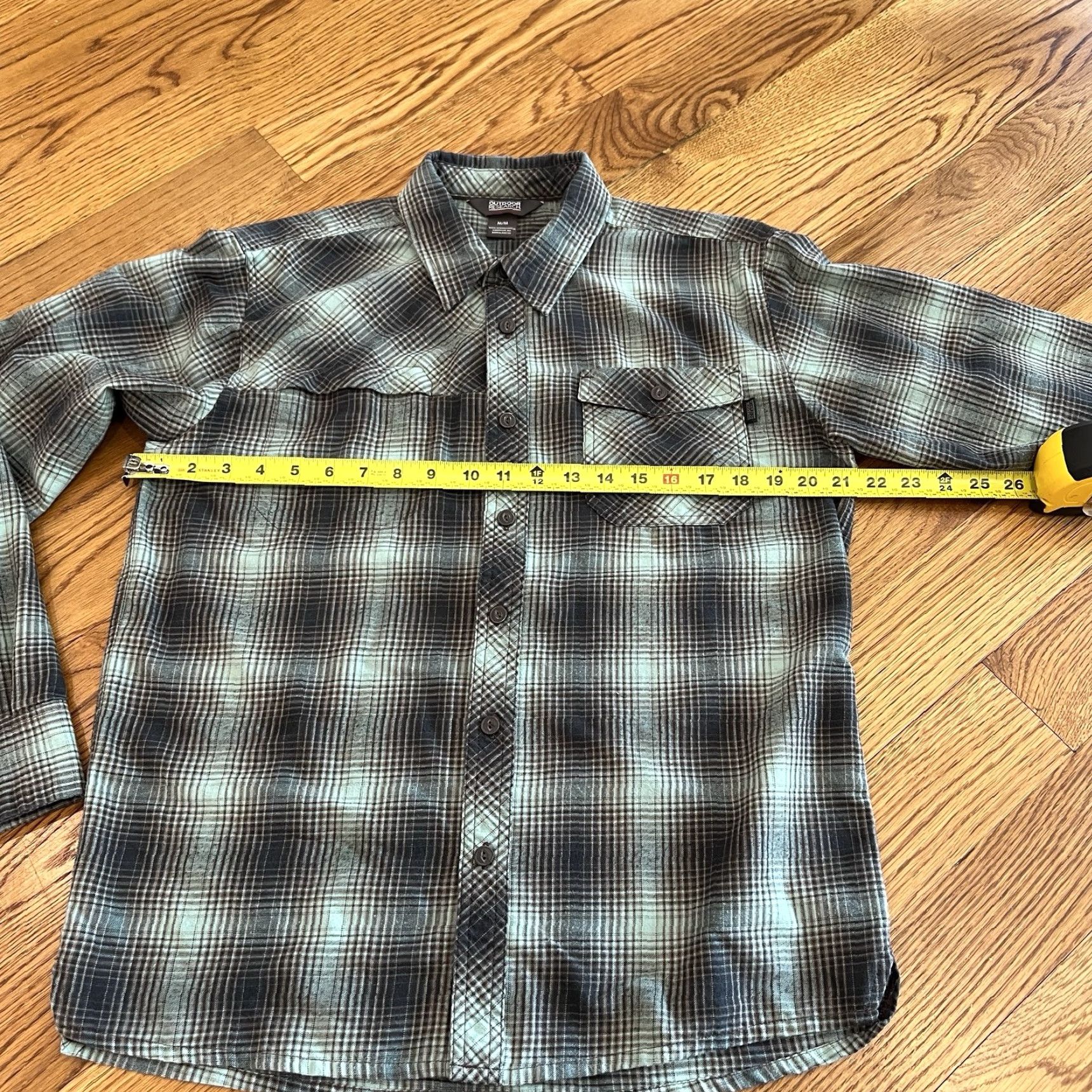 Outdoor Research VINTAGE Outdoor Research Men's Shirt Long Sleeve Collared Plaid Casual Hiking Camping M Green Size US M / EU 48-50 / 2 - 7 Thumbnail