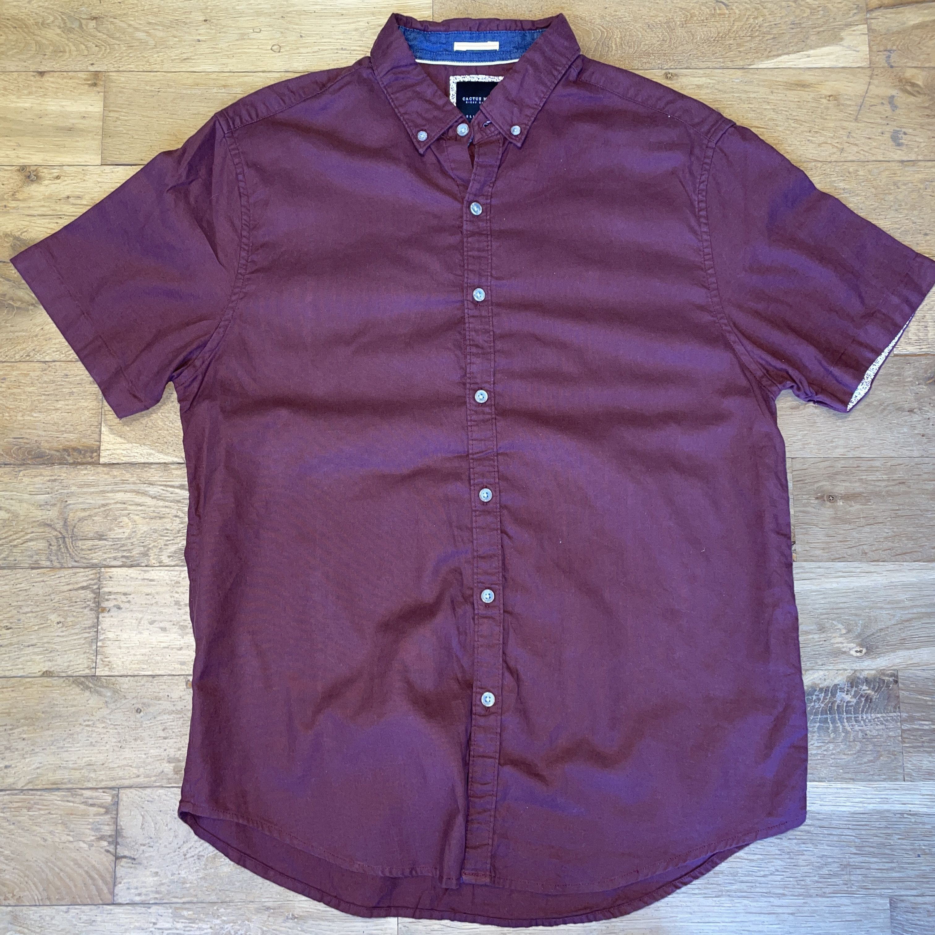 Designer × Travis Scott Cactus Man Men's Fashion Shirt Summer Short Sleeve Size L Size US L / EU 52-54 / 3 - 1 Thumbnail
