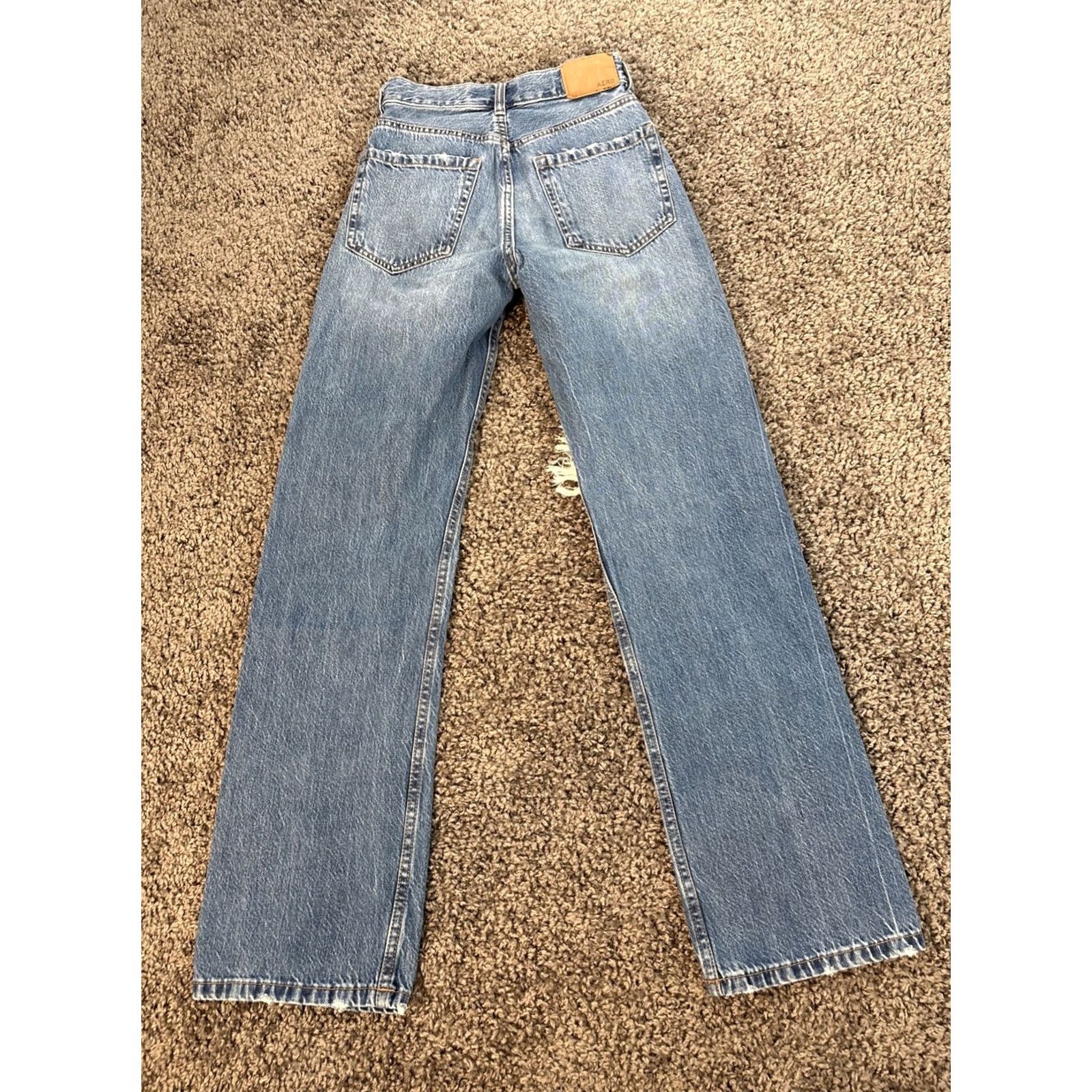 Aeropostale AEROPOSTALE Jeans 90s Baggy Light Wash Den om Women's 00 Relaxed High Rise Straight 30 In Inseam Denim Blue Cotton Blend Pockets Logo Size 24" / US 00 / IT 34 - 8 Thumbnail