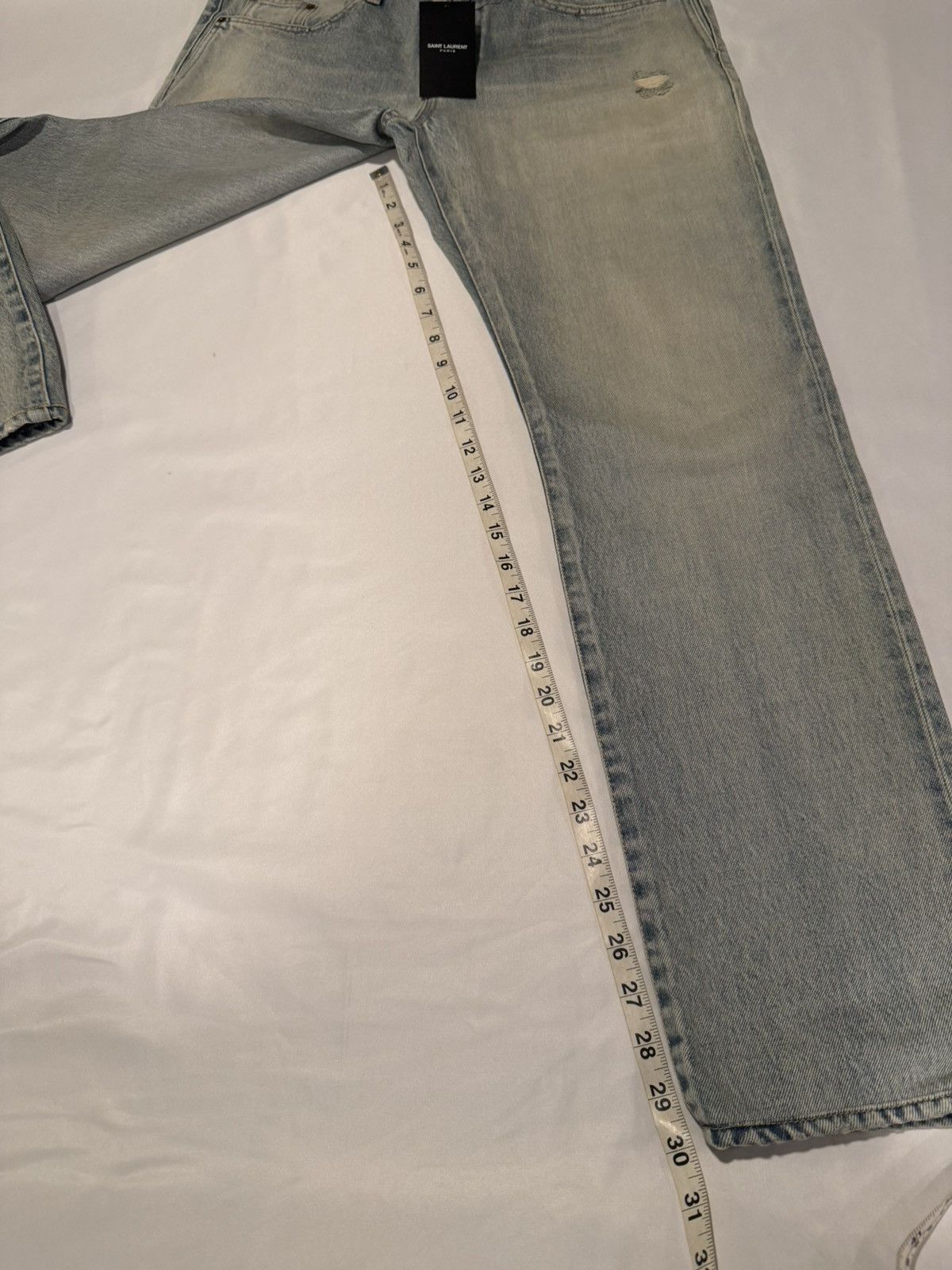 Saint Laurent Paris Saint Laurent men’s blue slim fit jeans. 33. $890 Size US 33 - 4 Thumbnail