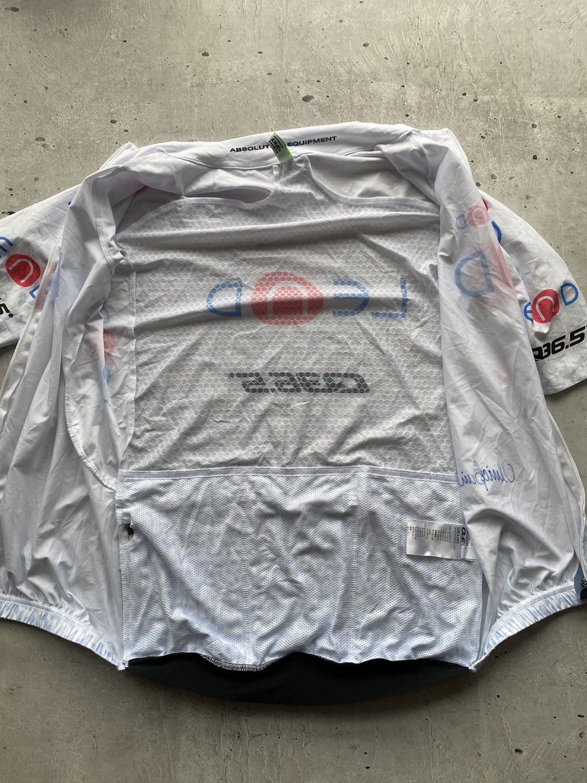 Vintage Q36.5 LEND Tour de Suisse Cycling Jersey Made in Italy Rare Size US L / EU 52-54 / 3 - 9 Thumbnail