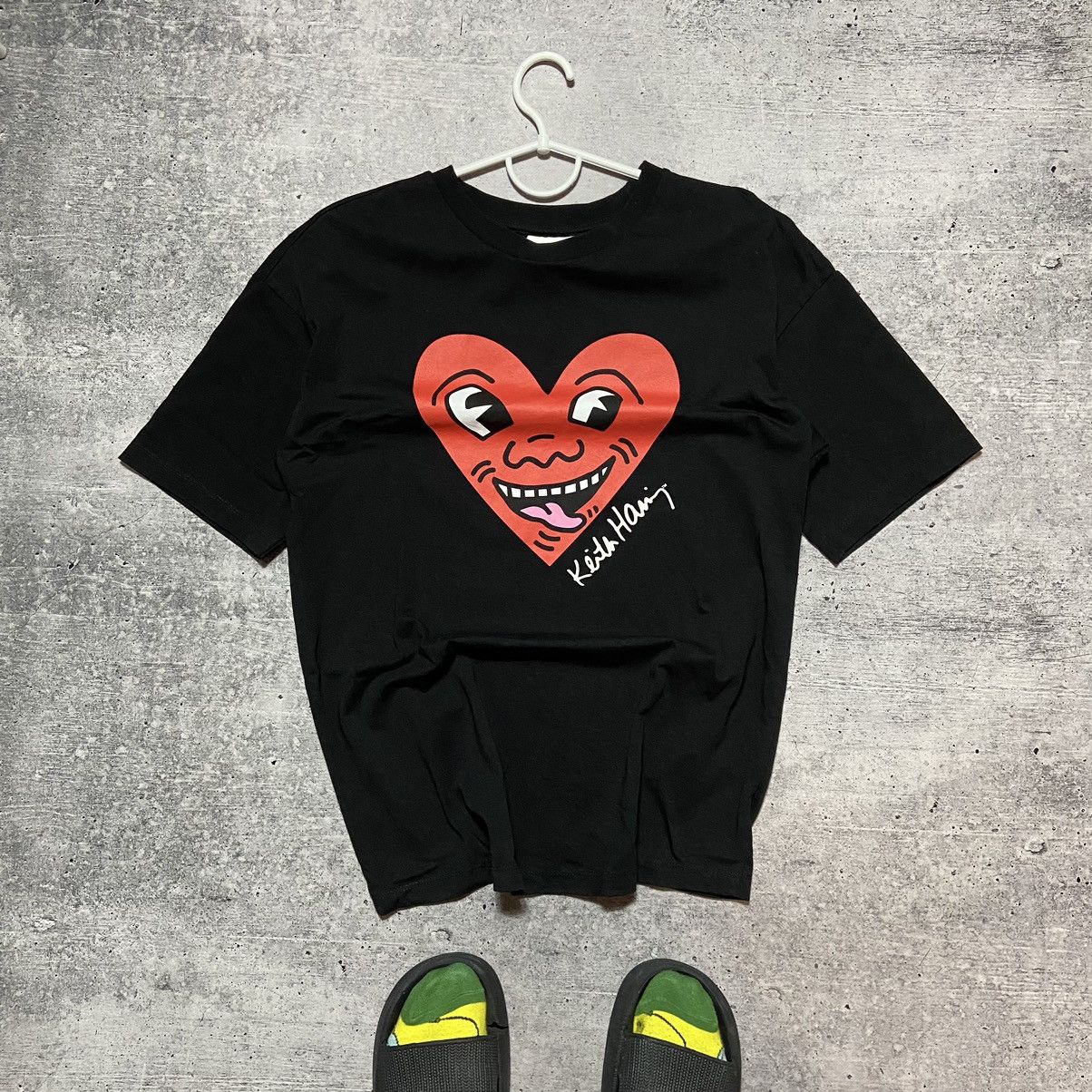 Designer × Keith Haring 📌 Keith Haring Big Print Heart Tee Size US L / EU 52-54 / 3 - 1 Thumbnail