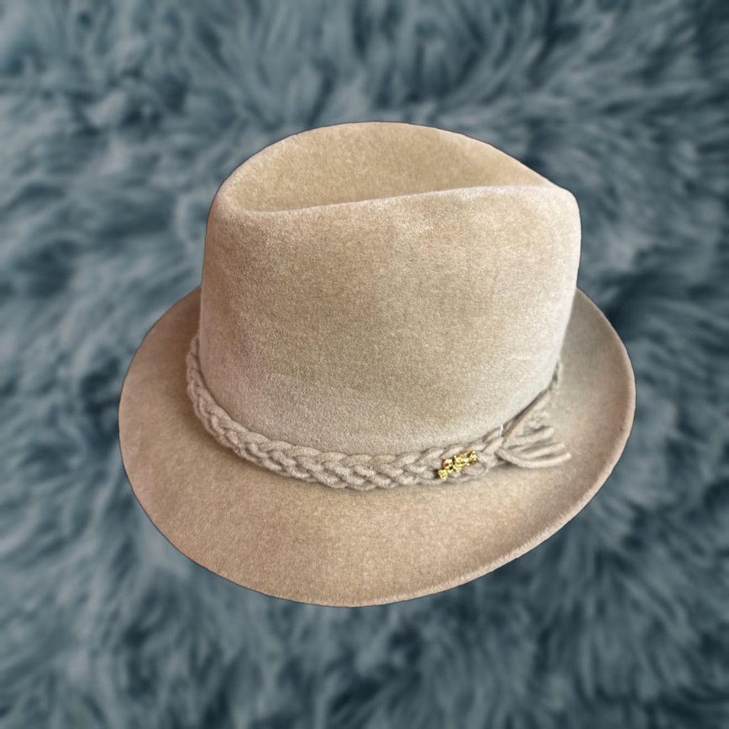 Coach VINTAGE Golden Coach By Dobbs Fur Felt Hat Cap 7 1/4 Good pre owned condition Mens Size ONE SIZE - 1 Thumbnail