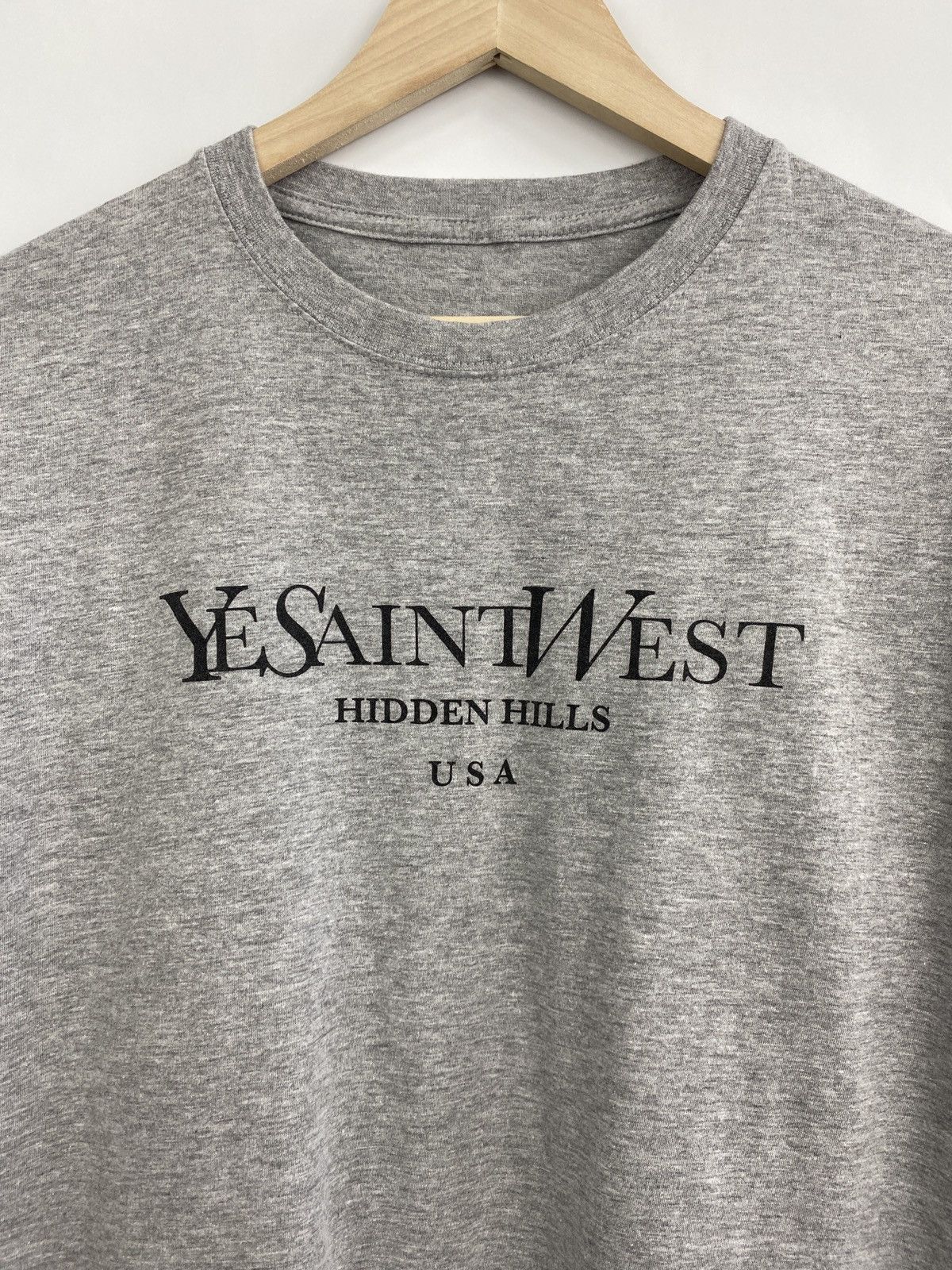 4GSELLER Ye Saint West Hidden Hills USA Kanye West Print logo Size US L / EU 52-54 / 3 - 4 Thumbnail