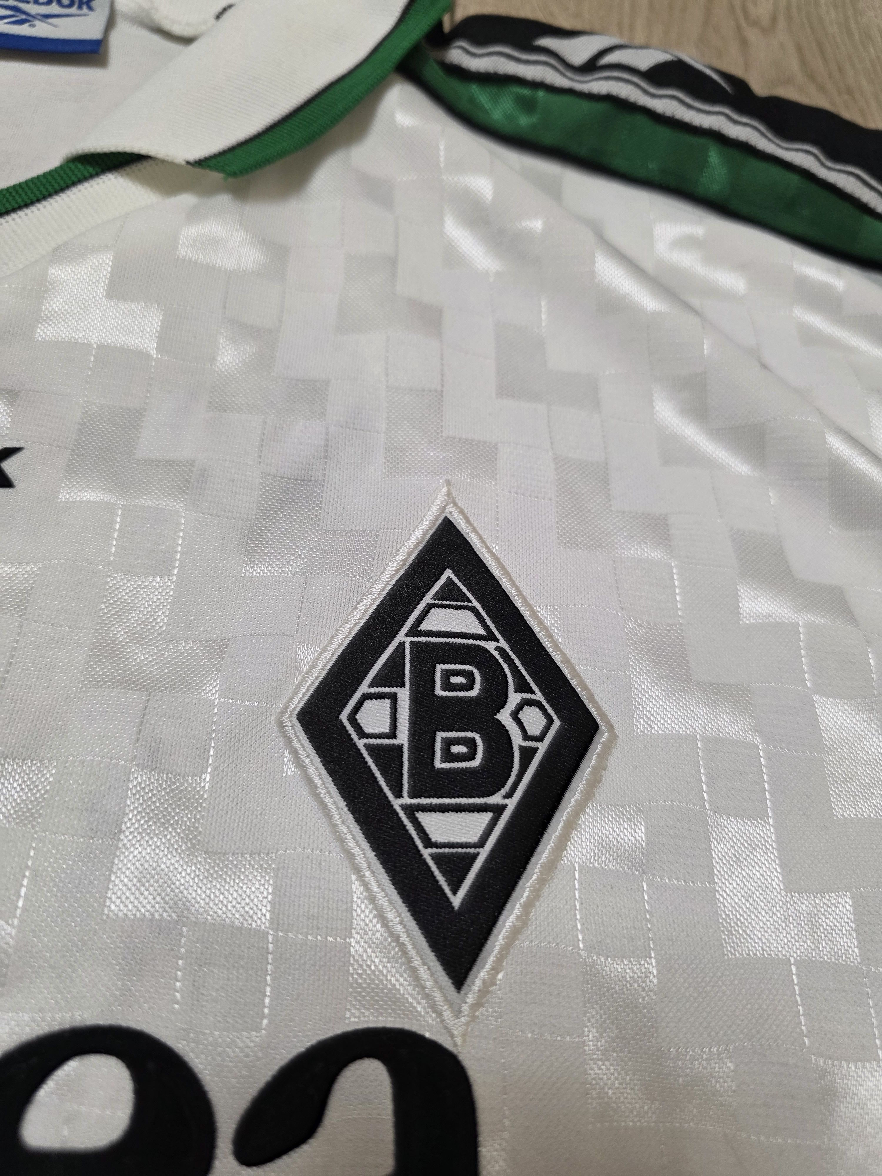 Vintage BORUSSIA MONCHENGLADBACH 1998 1999 MATCH WORN FOOTBALL Size US XL / EU 56 / 4 - 4 Thumbnail