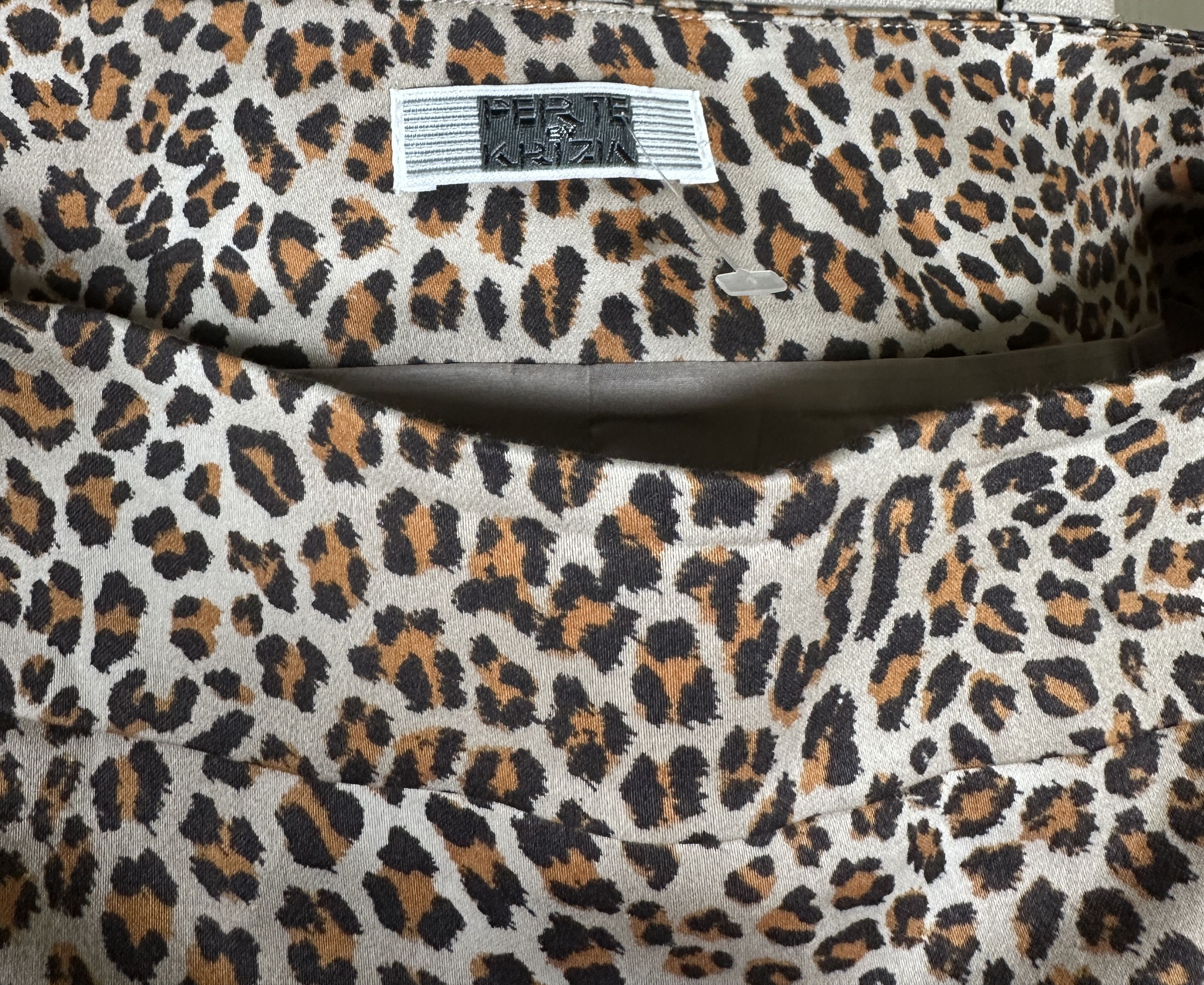 Krizia Leopard skirt Size 30" / US 8 / IT 44 - 6 Thumbnail