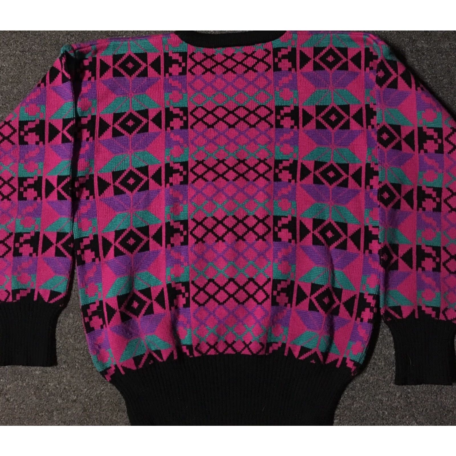 Vintage VINTAGE Meister Geometric Knit Sweater S Women Pink 80s 90s Abstract Pullover Art Heart Ski Sailing Camping Retro Hip Hop USA Size S / US 4 / IT 40 - 4 Thumbnail
