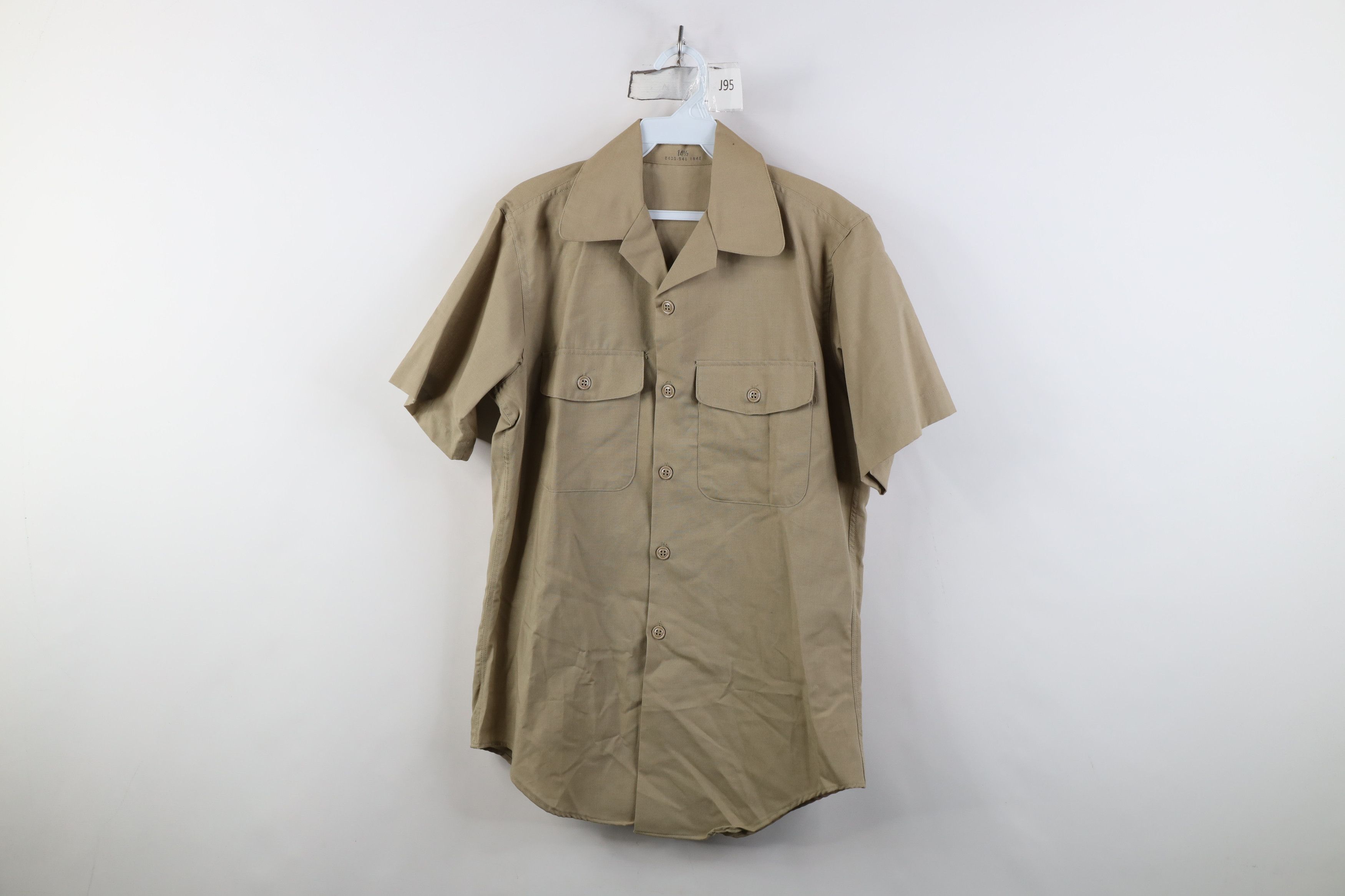 Vintage Vintage 60s Vietnam War Short Sleeve Field Button Shirt USA Size US M / EU 48-50 / 2 - 1 Thumbnail