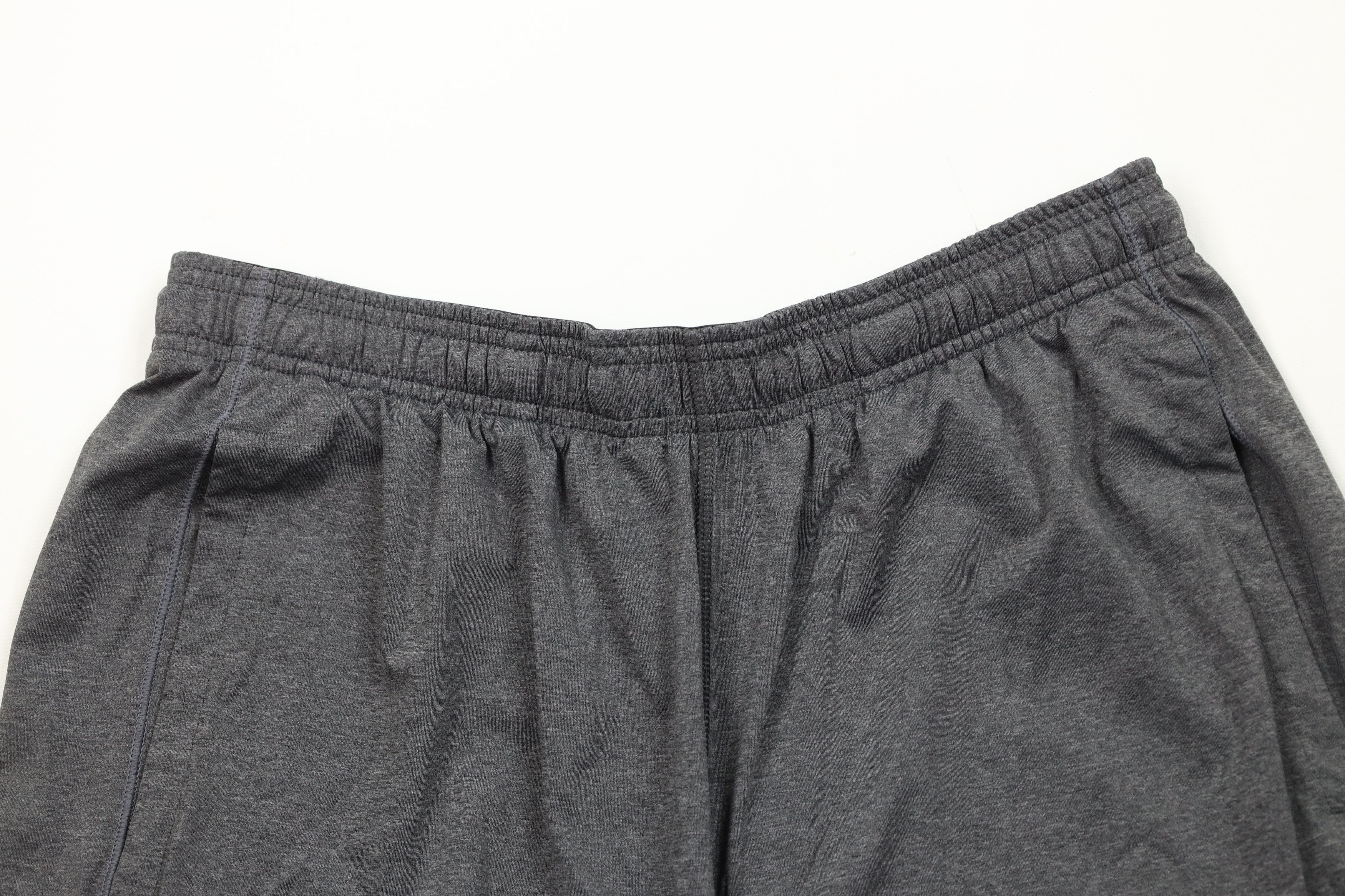 Under Armour Under Armour Loose Gym Basketball Shorts Heather Gray Size 34" / US 12 / IT 48 - 2 Thumbnail