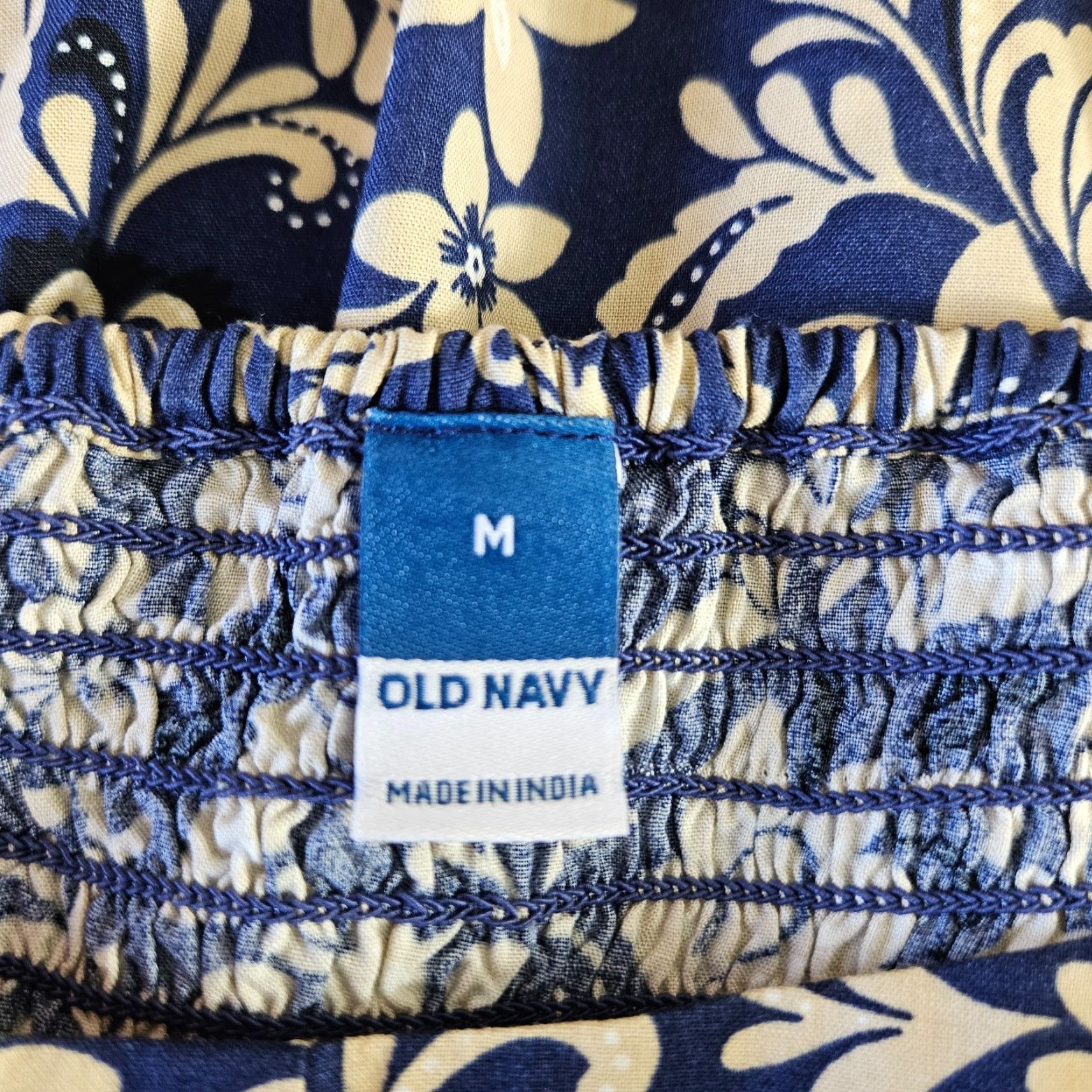 Old Navy Old Navy Womens Dress Sz Medium Blue Beige Floral Pockets Sleeveless Size M / US 6-8 / IT 42-44 - 4 Thumbnail