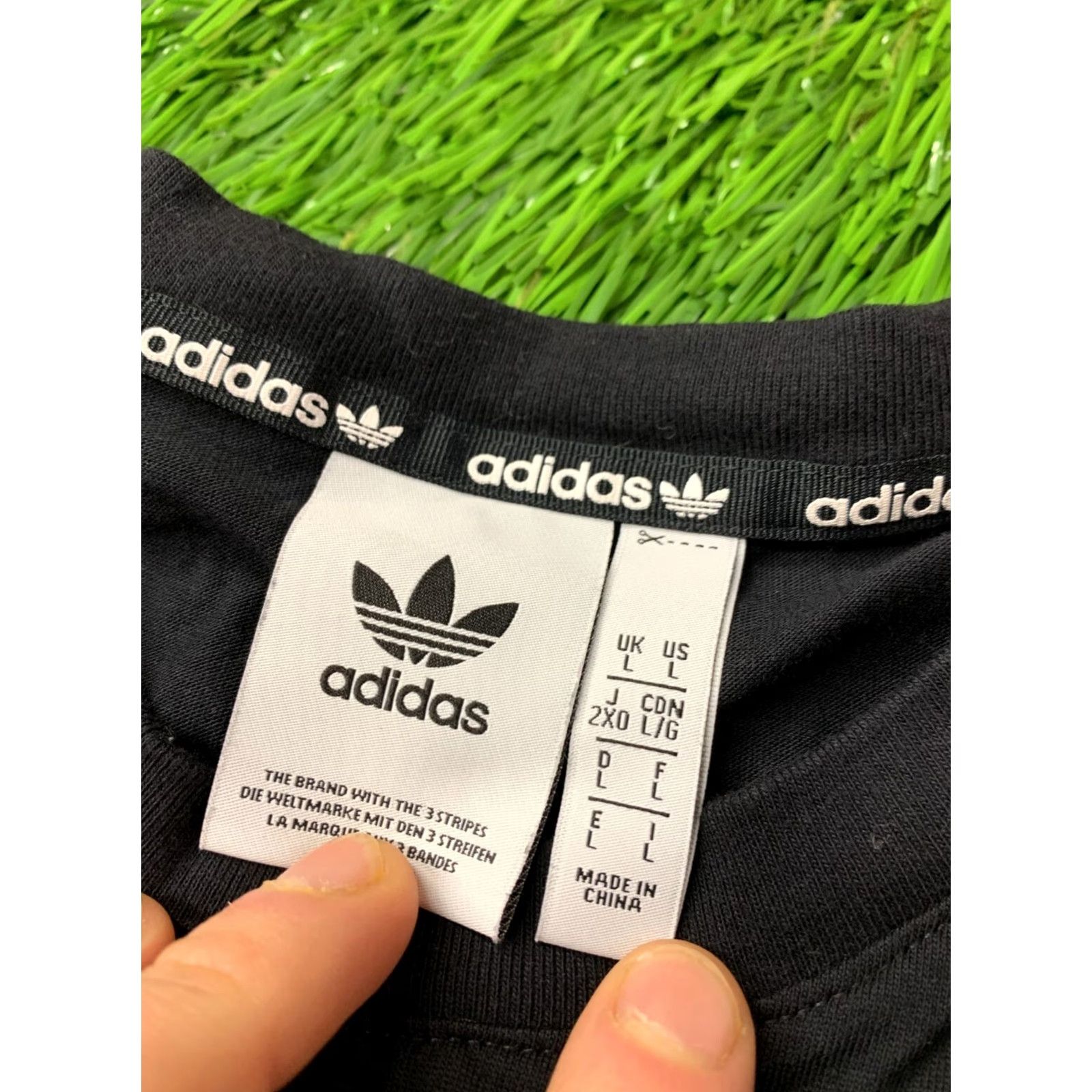 Adidas ADIDAS ORIGINAL T-SHIRT Shirt Men L Black and Gray 2021 Jersey Logo Short Sleeve Casual Vintage N/A Size US L / EU 52-54 / 3 - 4 Thumbnail